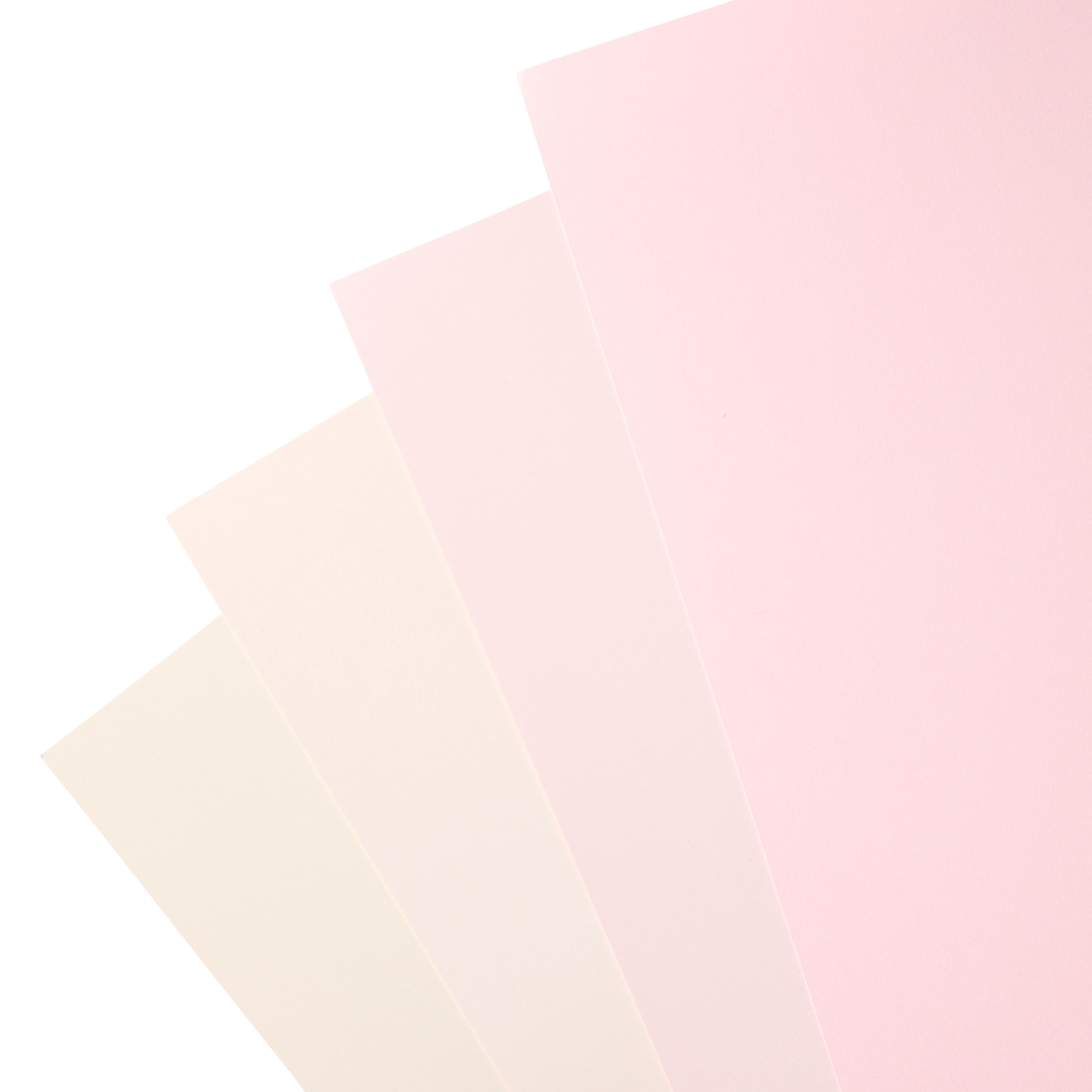 Papier cartonné pétales roses de 21,5 cm x 27,9 cm de Recollections