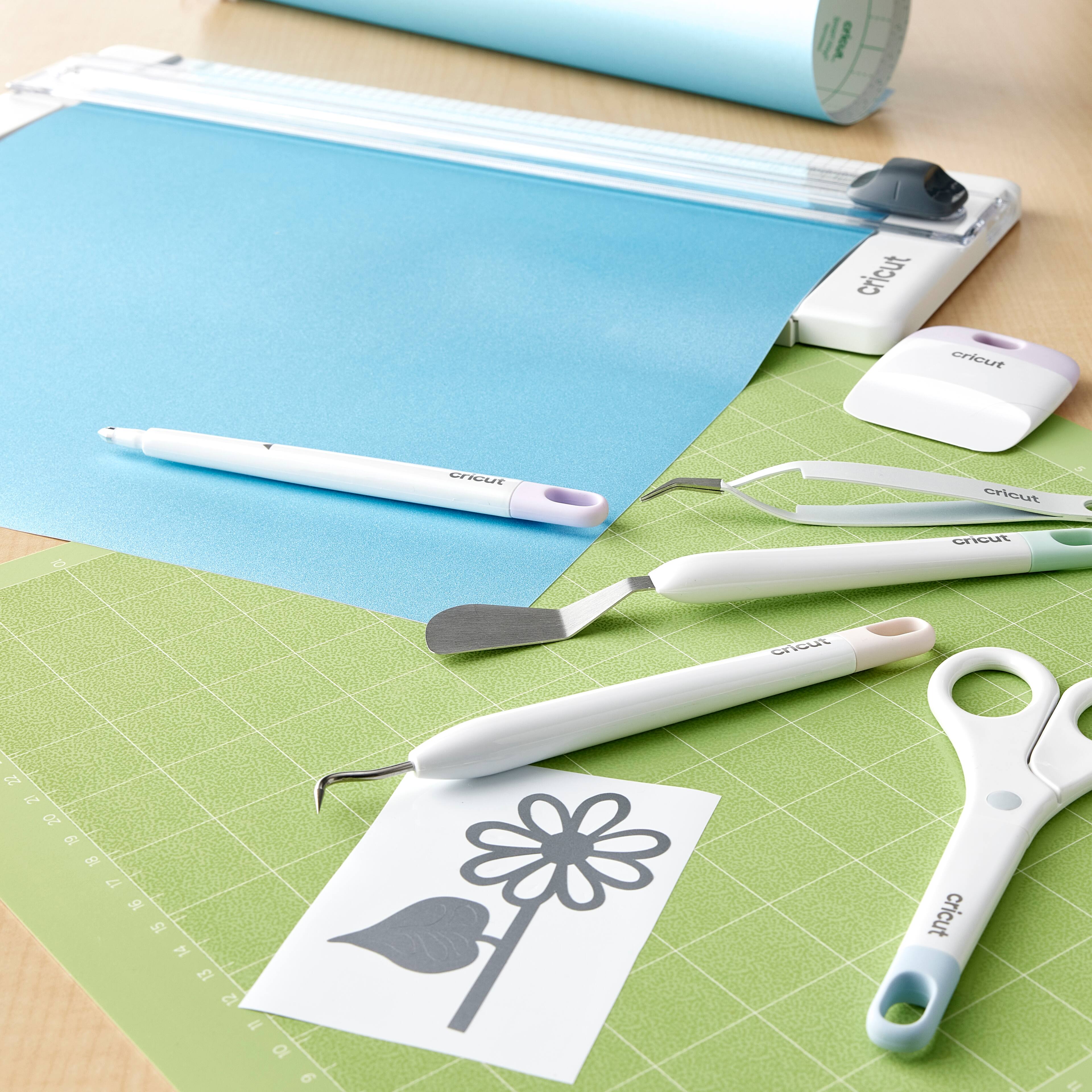 Cricut® Essential Tool Set