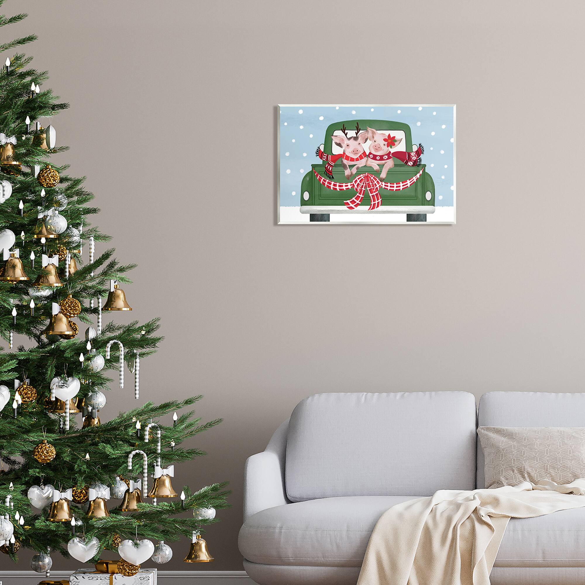 Stupell Industries Farmhouse Pigs Green Holiday Truck Wall Plaque Art