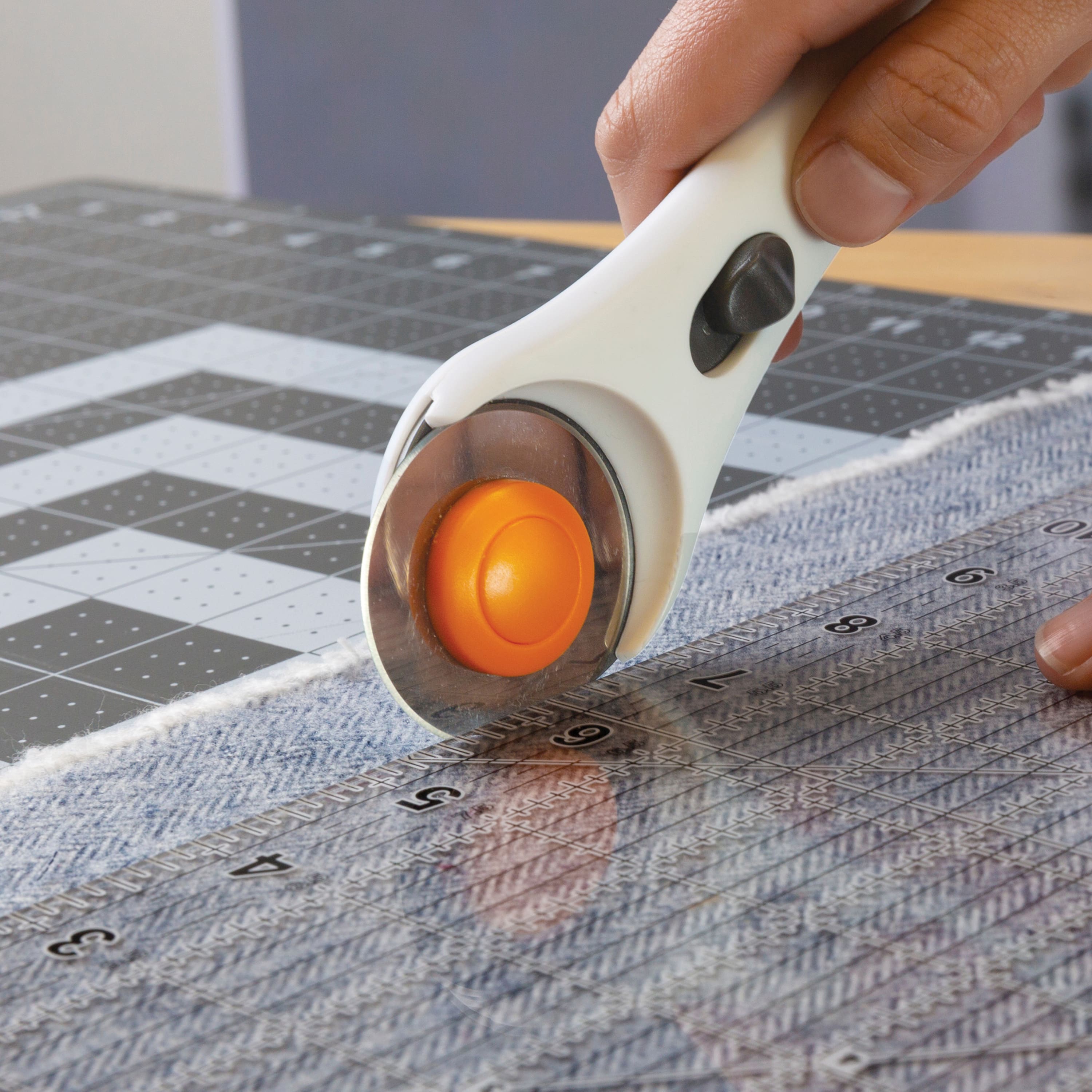 6 Packs: 5 ct. (30 total) Fiskars® 45mm Rotary Blades