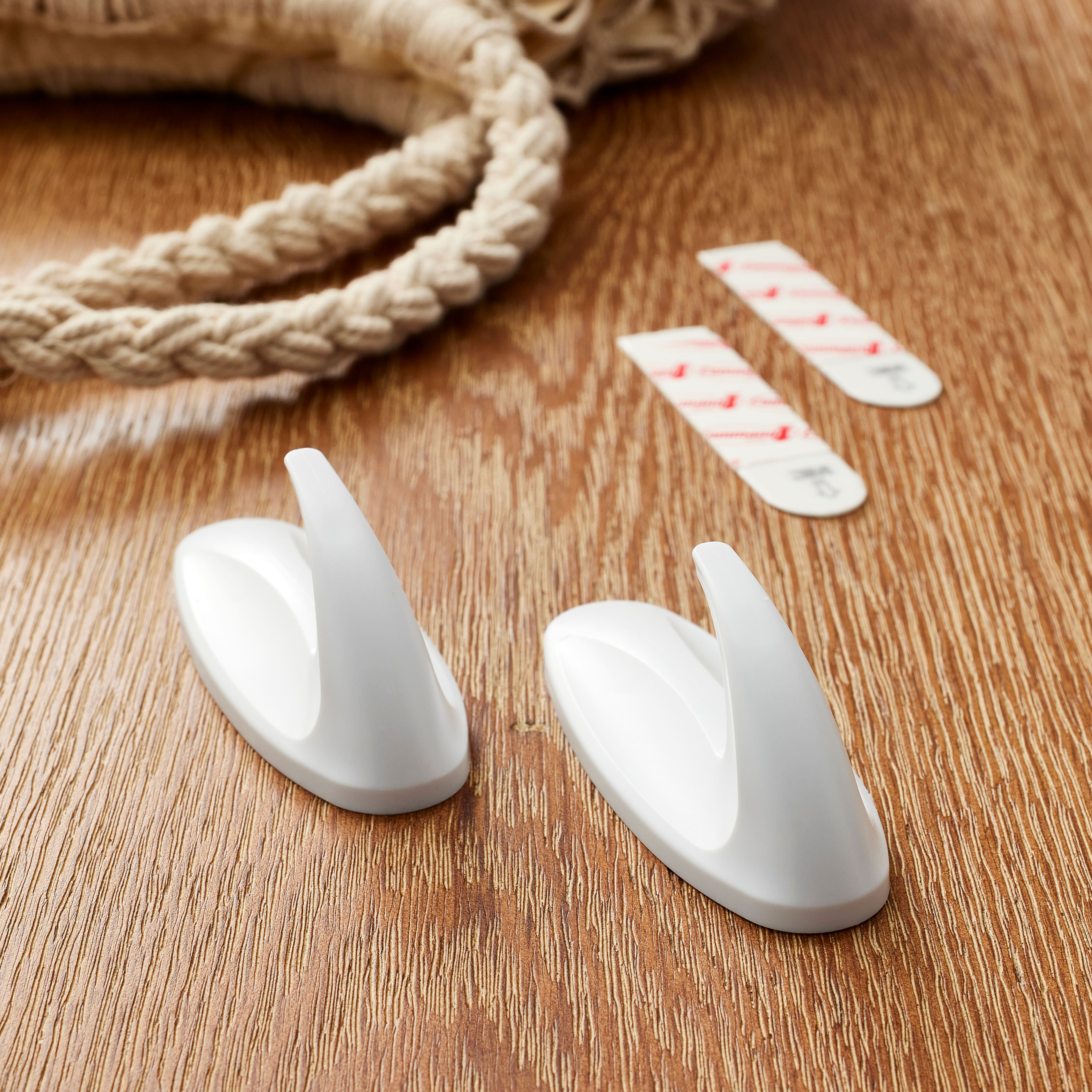3M Command™ Designer Hooks