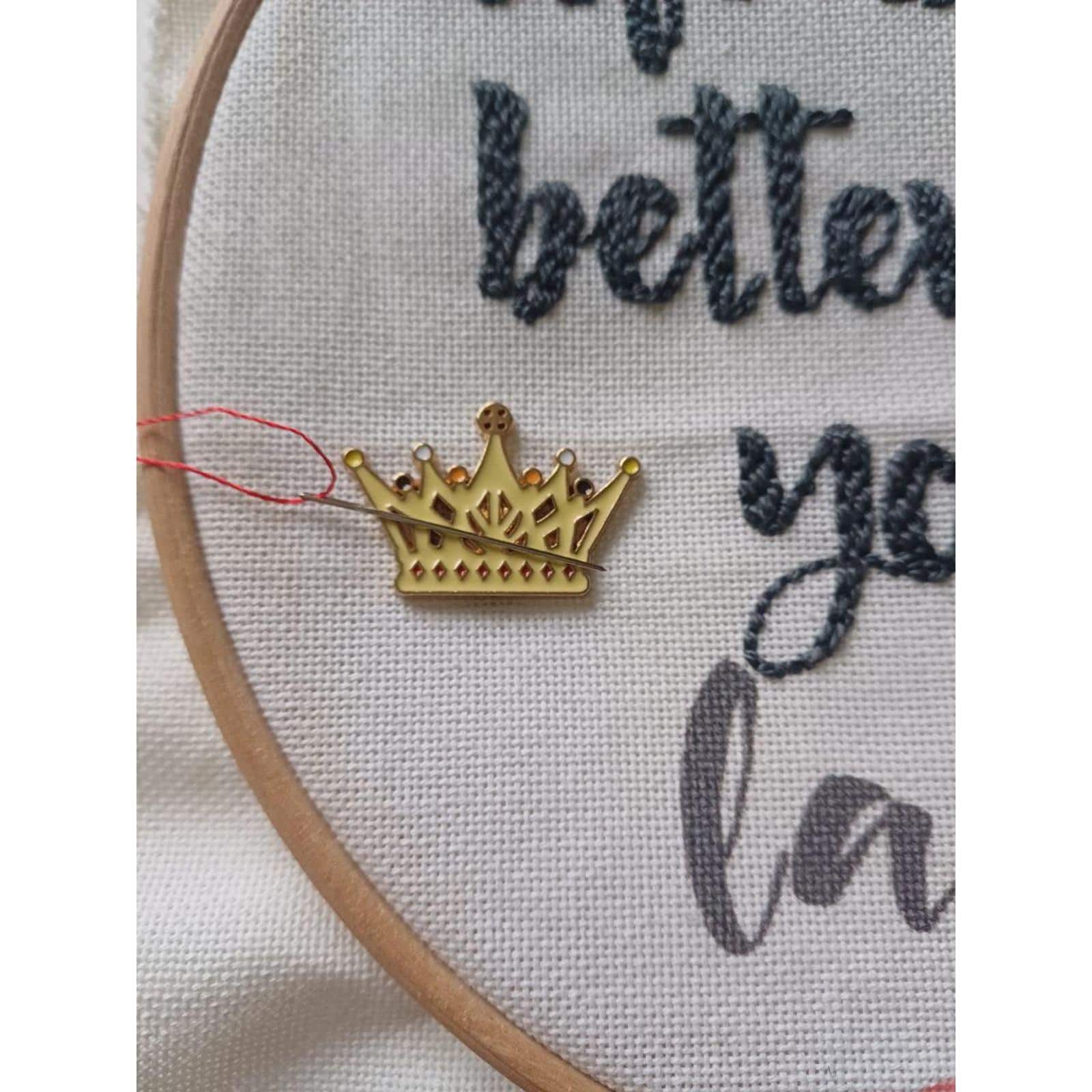 Wizardi 4/5" Crown Magnetic Needle Minder