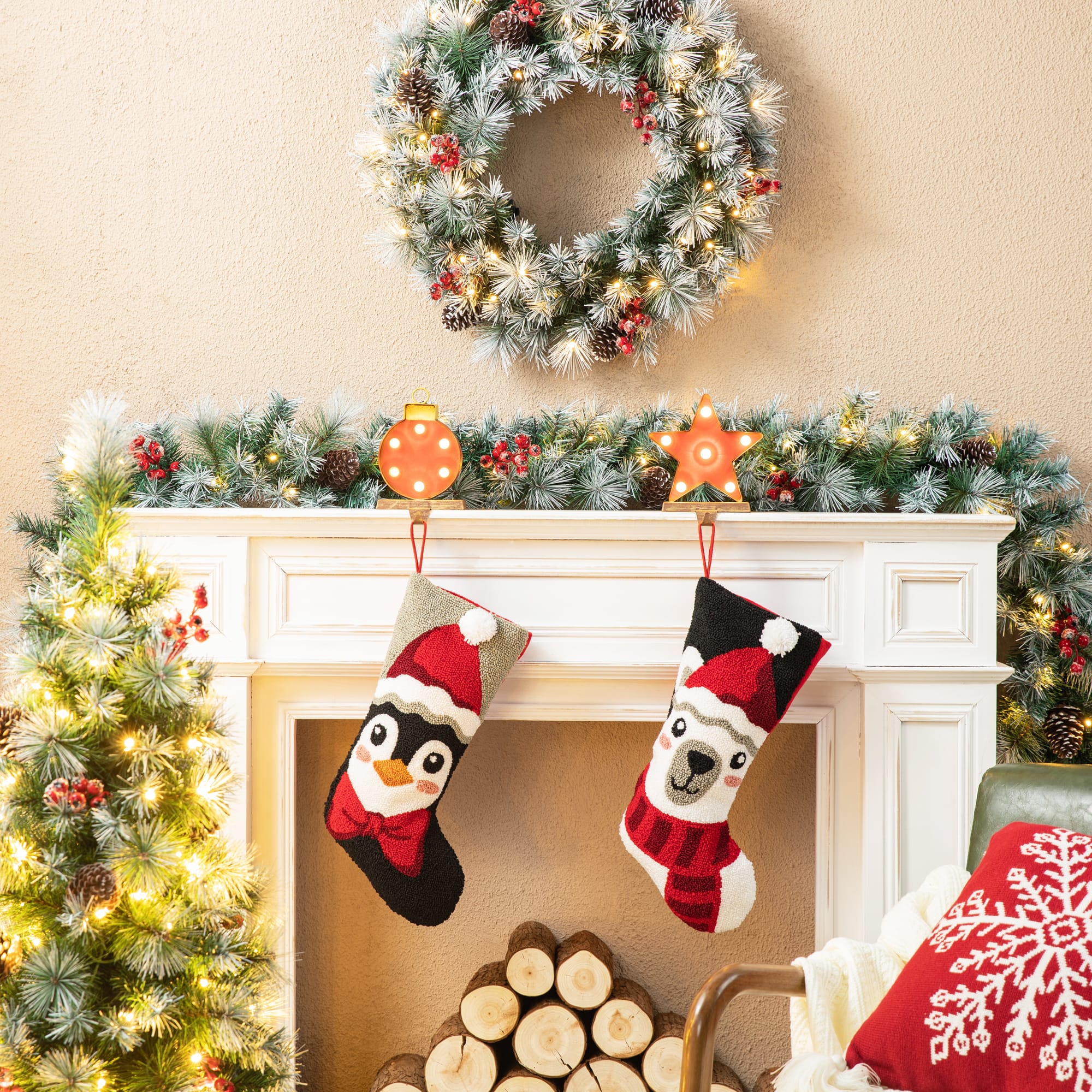 Glitzhome® 20.5" Penguin Hooked Stocking