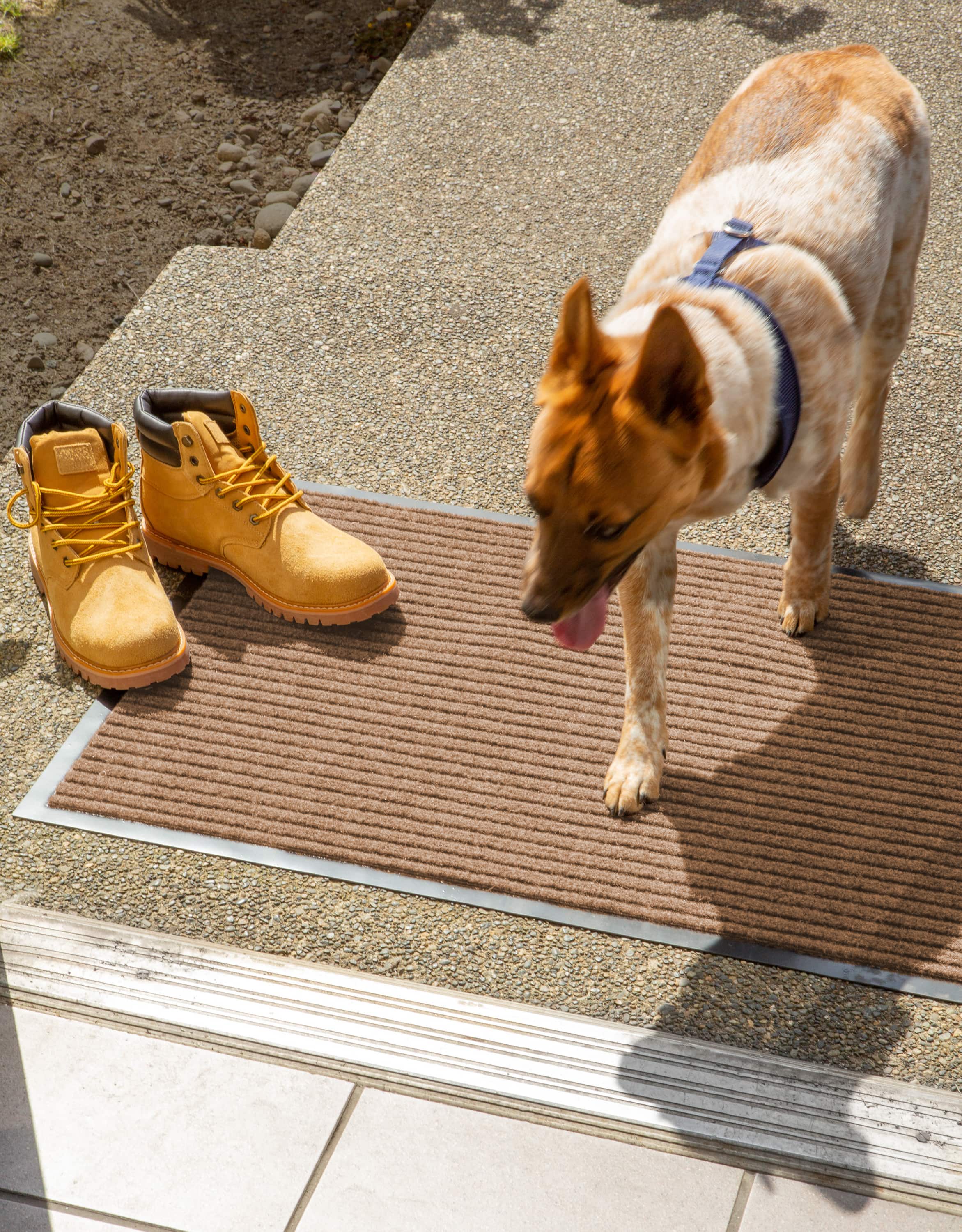 DII® Brown Ribbed Doormat