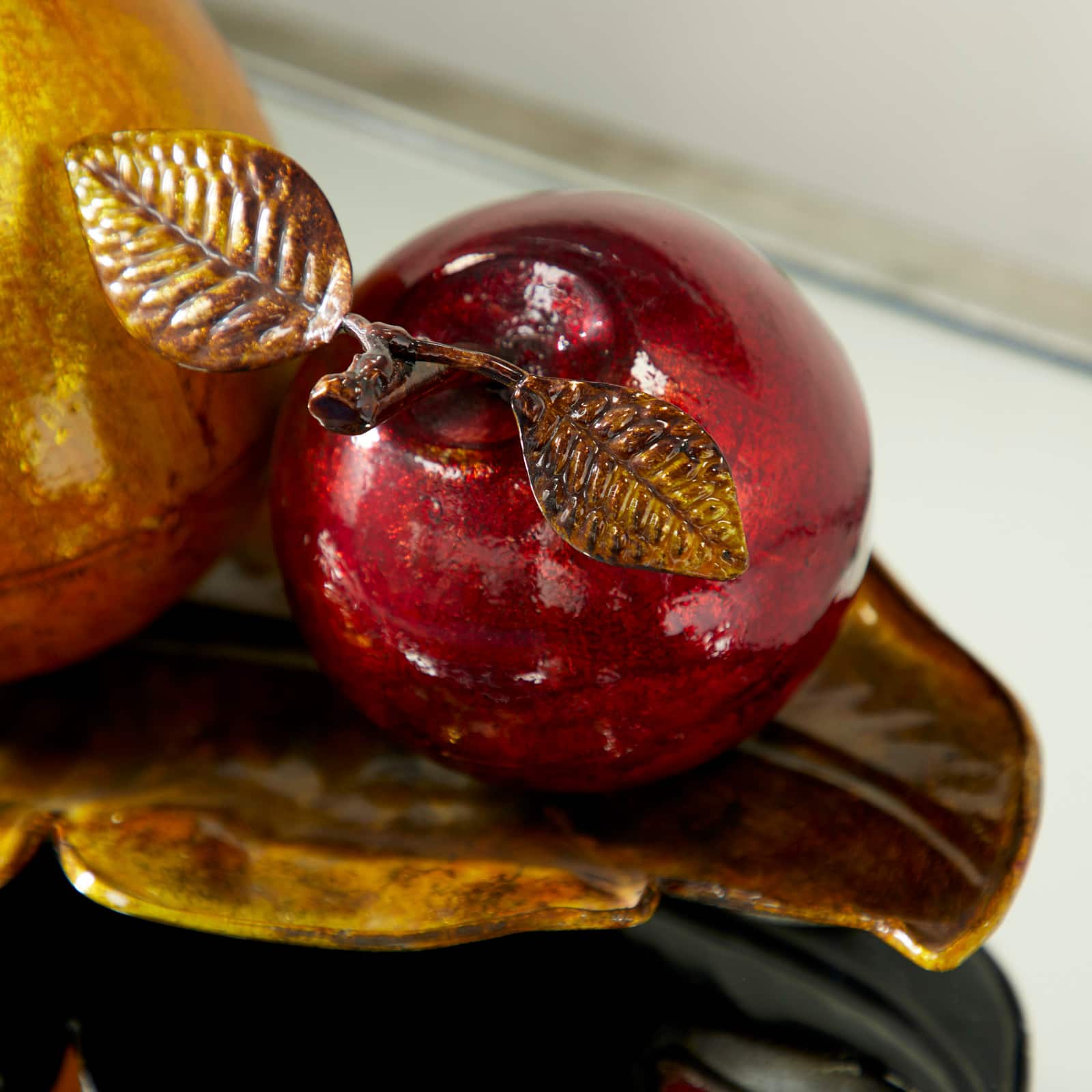 19" Red Iron Traditional Decorative Fruit with Tray