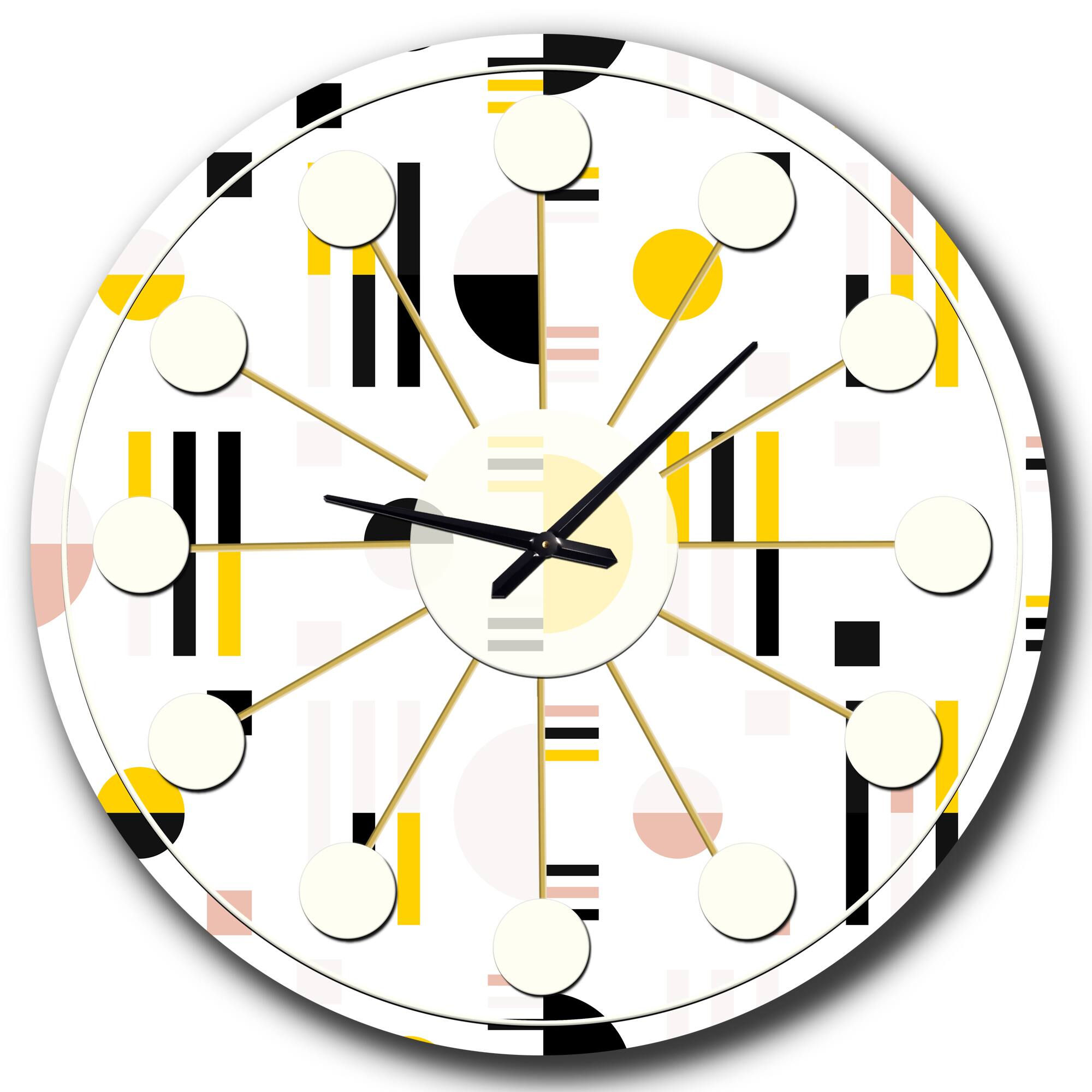 Designart 'Retro Geometric Design X Mid-Century Modern Wall Clock