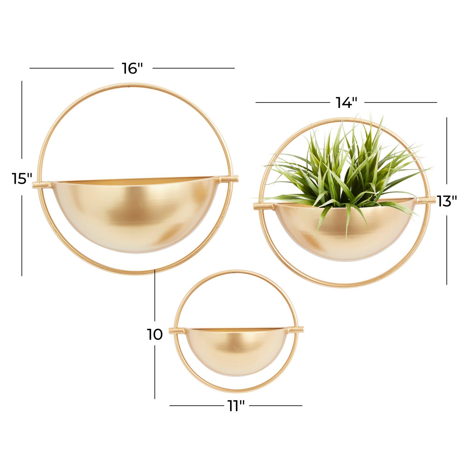 Set of 3 Gold Iron Contemporary Planter, 15",13", 10" 