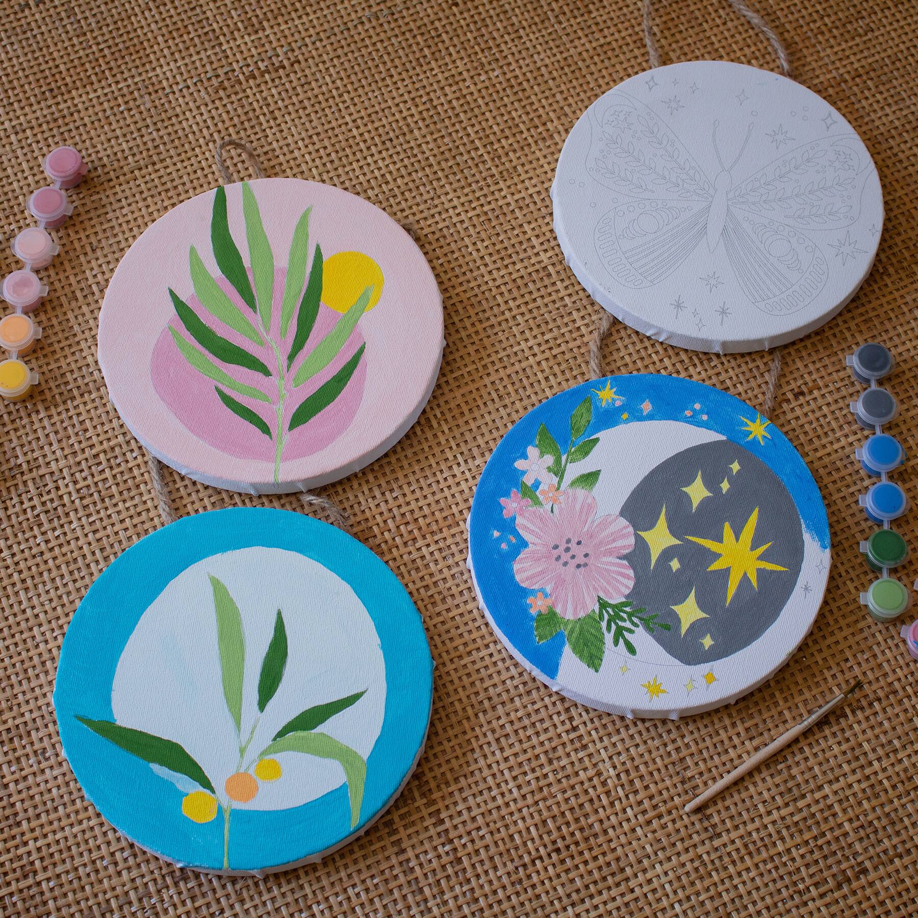 Art 101 Plants & Moth Paintable Canvas Wall Art Kits