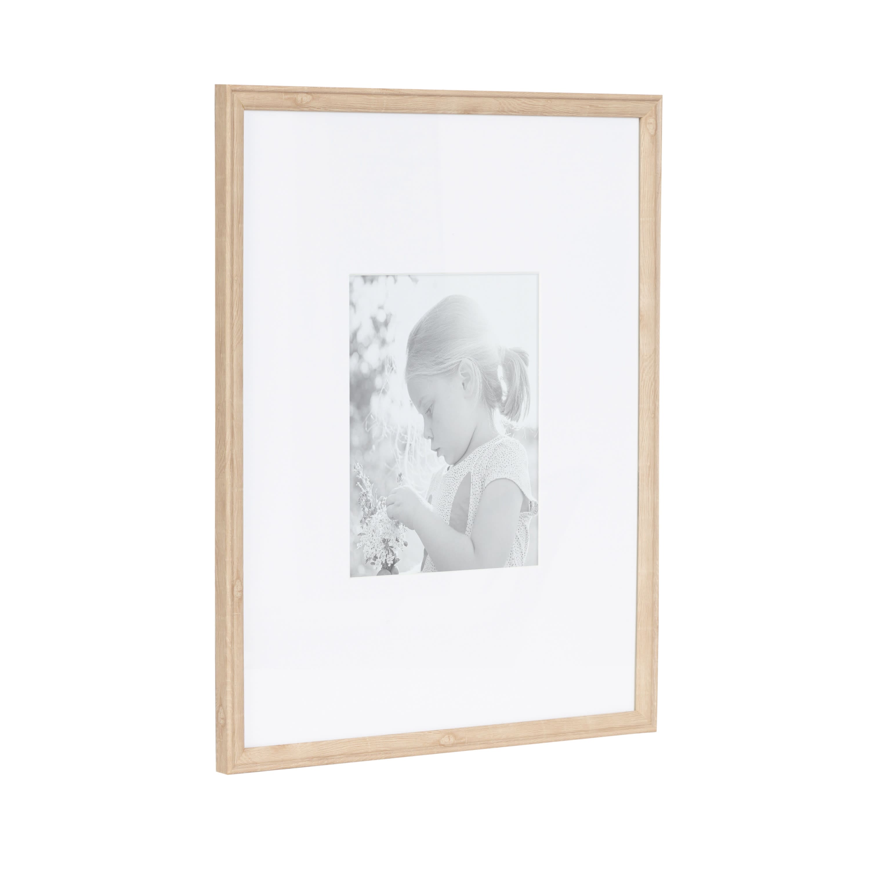 Kate and Laurel 16" x 20" Adlynn Photo Frame with 8" x 10" Mat