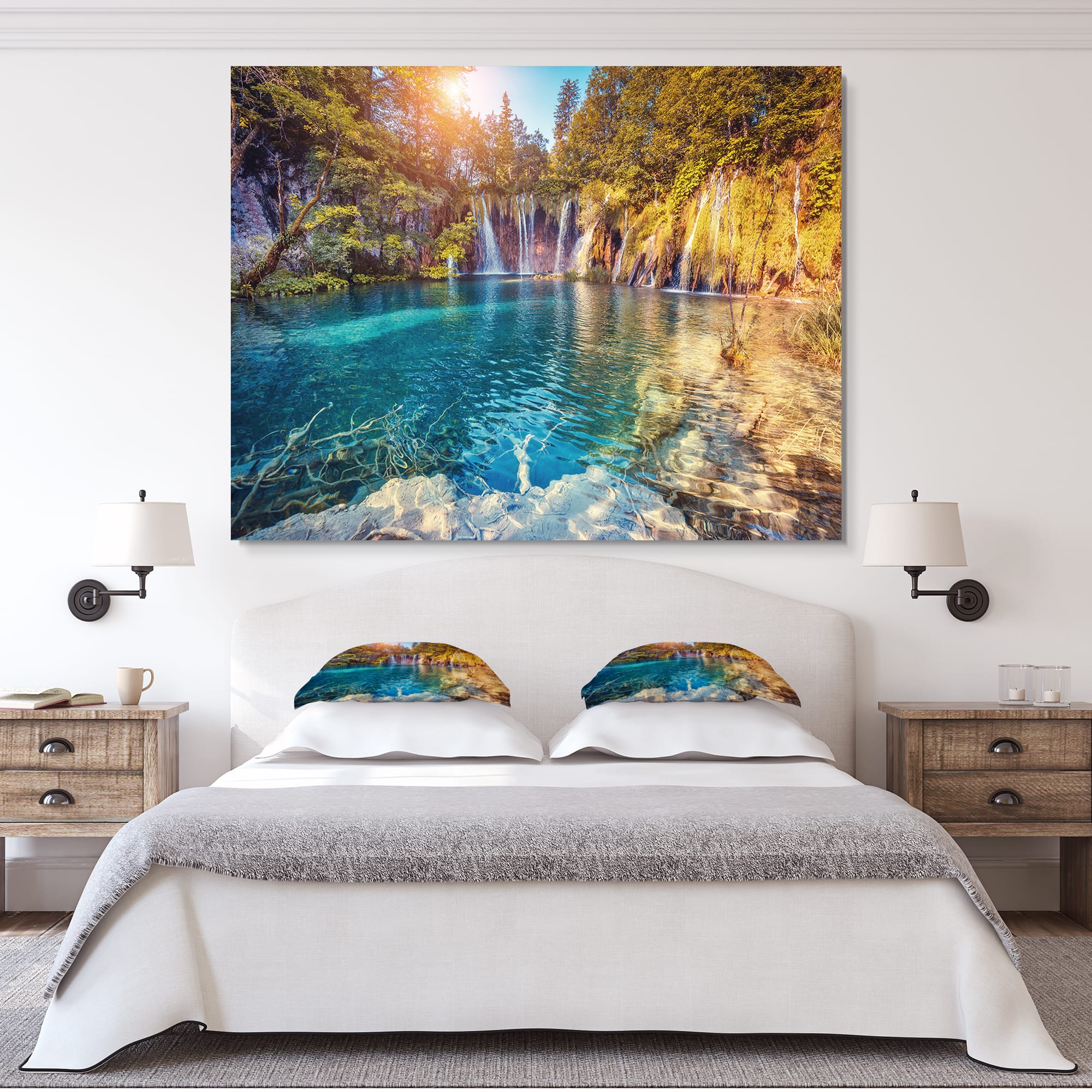 Designart - Turquoise Water and Sunny Beams - Landscape Photography Canvas Print