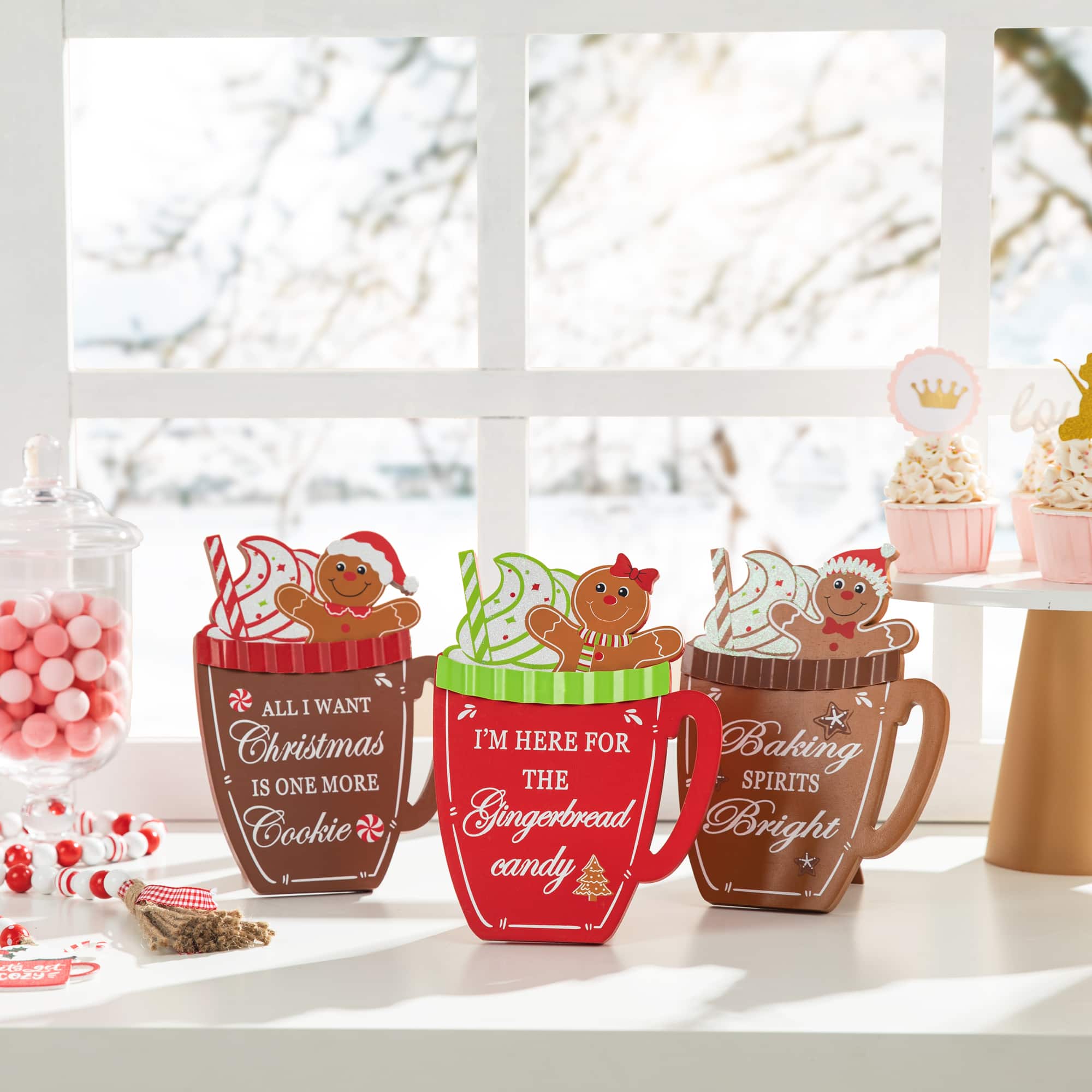 Glitzhome® 8" Christmas Gingerbread Man Mug Tabletop Décor Set