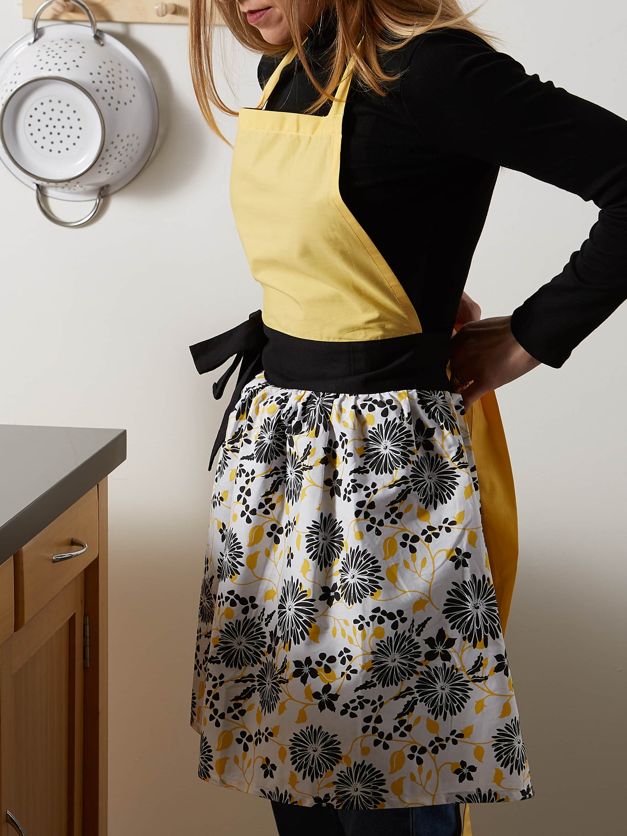 DII® Snapdragon Daisy Apron