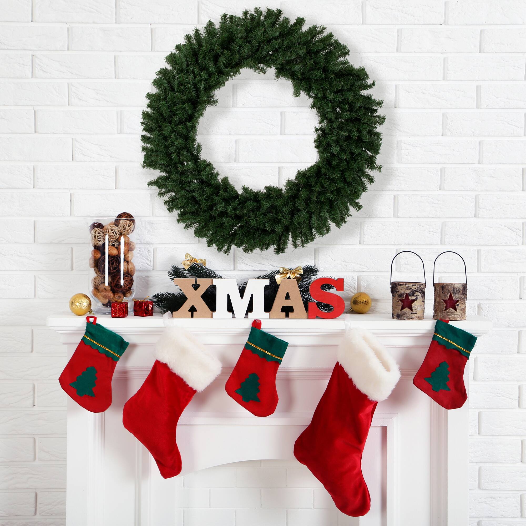 4ft. Canadian Pine Artificial Christmas Wreath