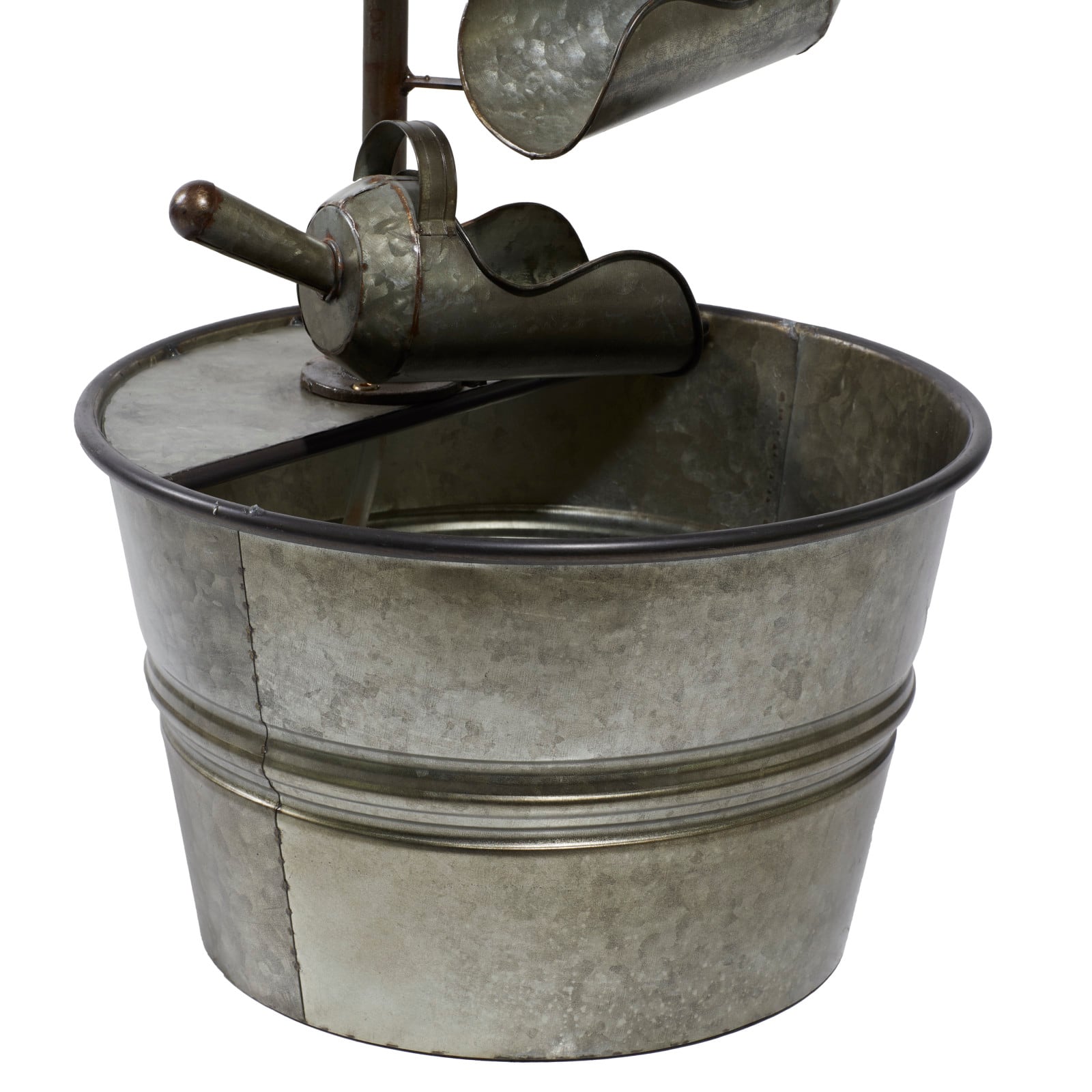 28" Gray Iron Farmhouse Fountain