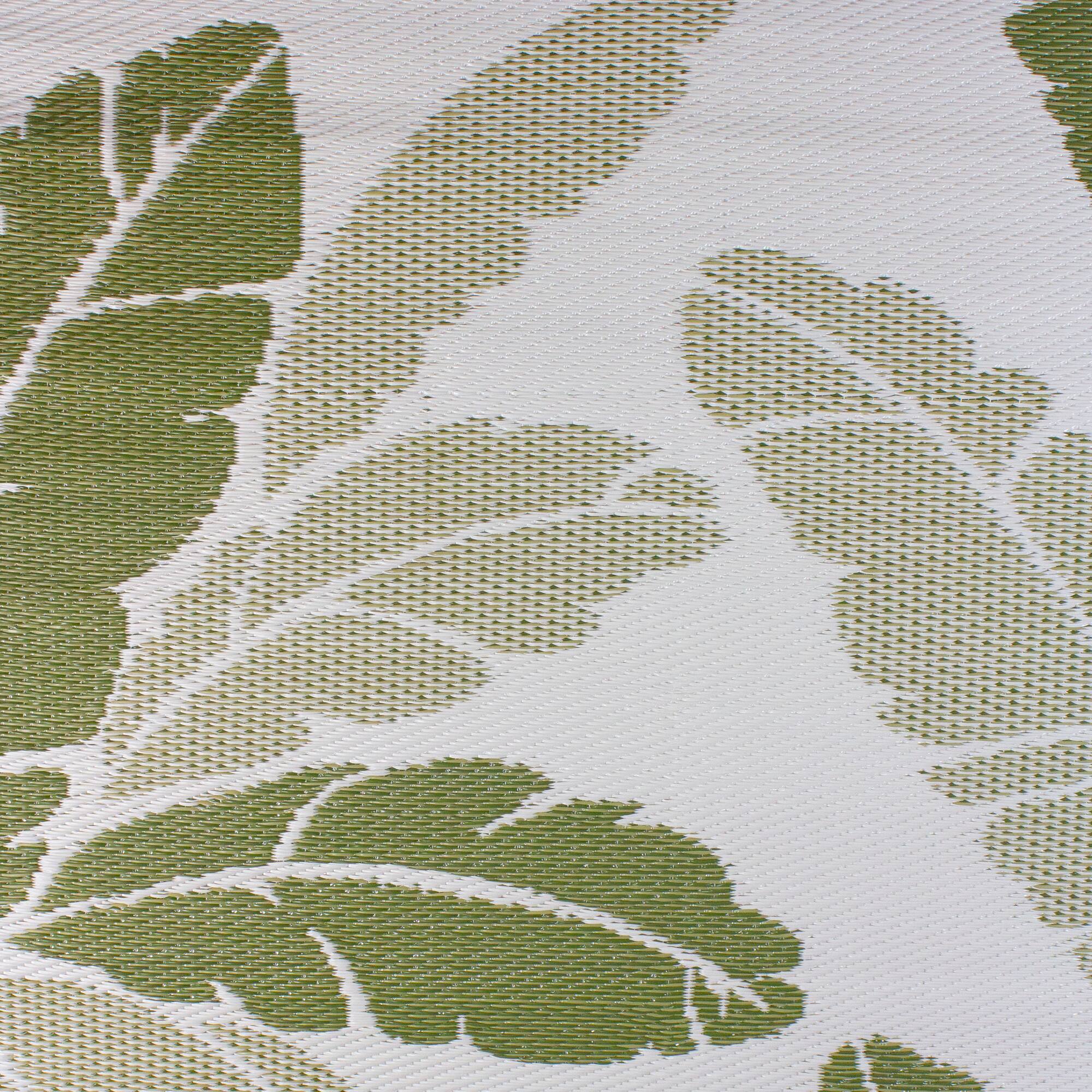 Green & White Palm Leaf Rectangular Outdoor Area Rug, 4ft. x 6ft.