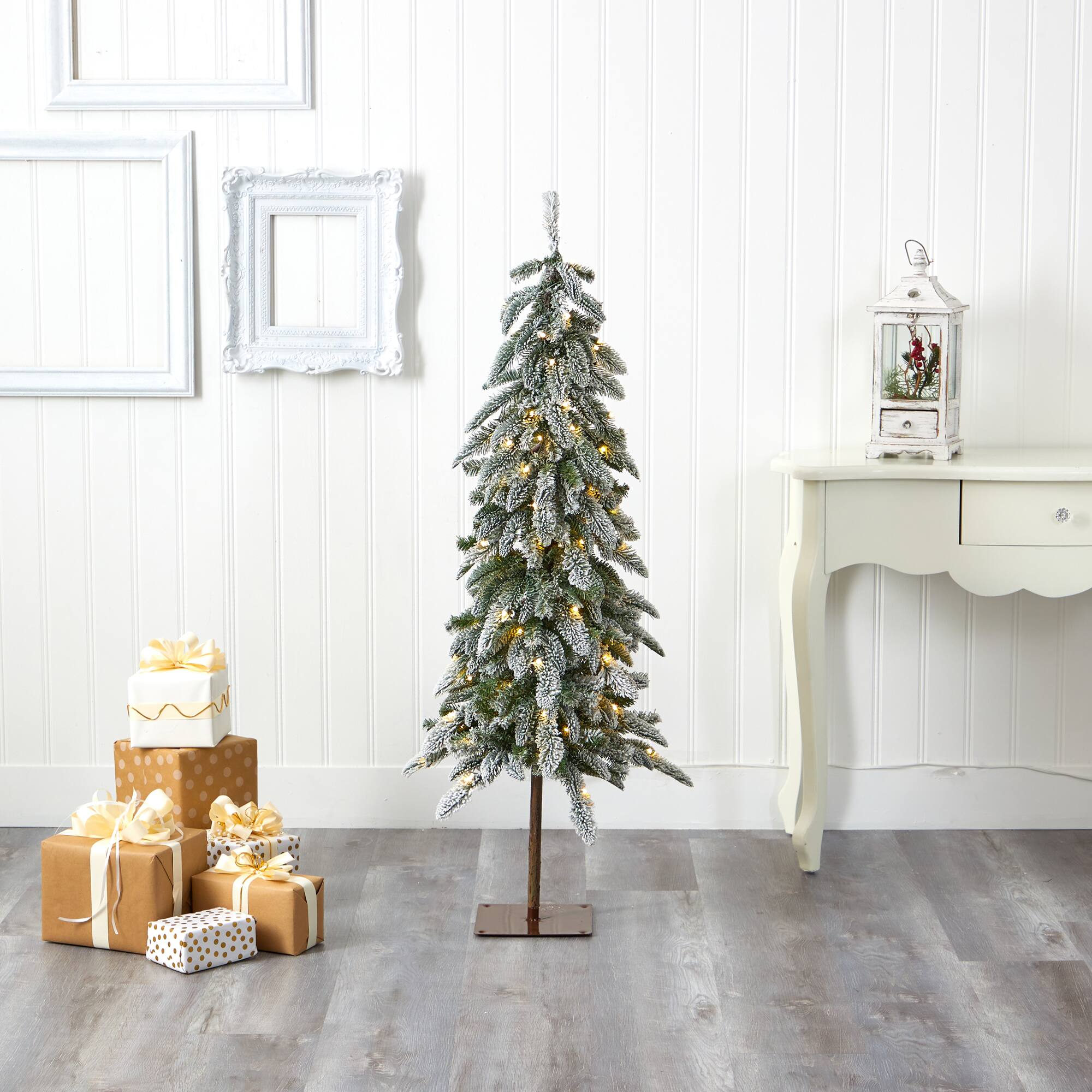 4.5ft. Pre-Lit Flocked Washington Alpine Artificial Christmas Tree, Warm White LED Lights