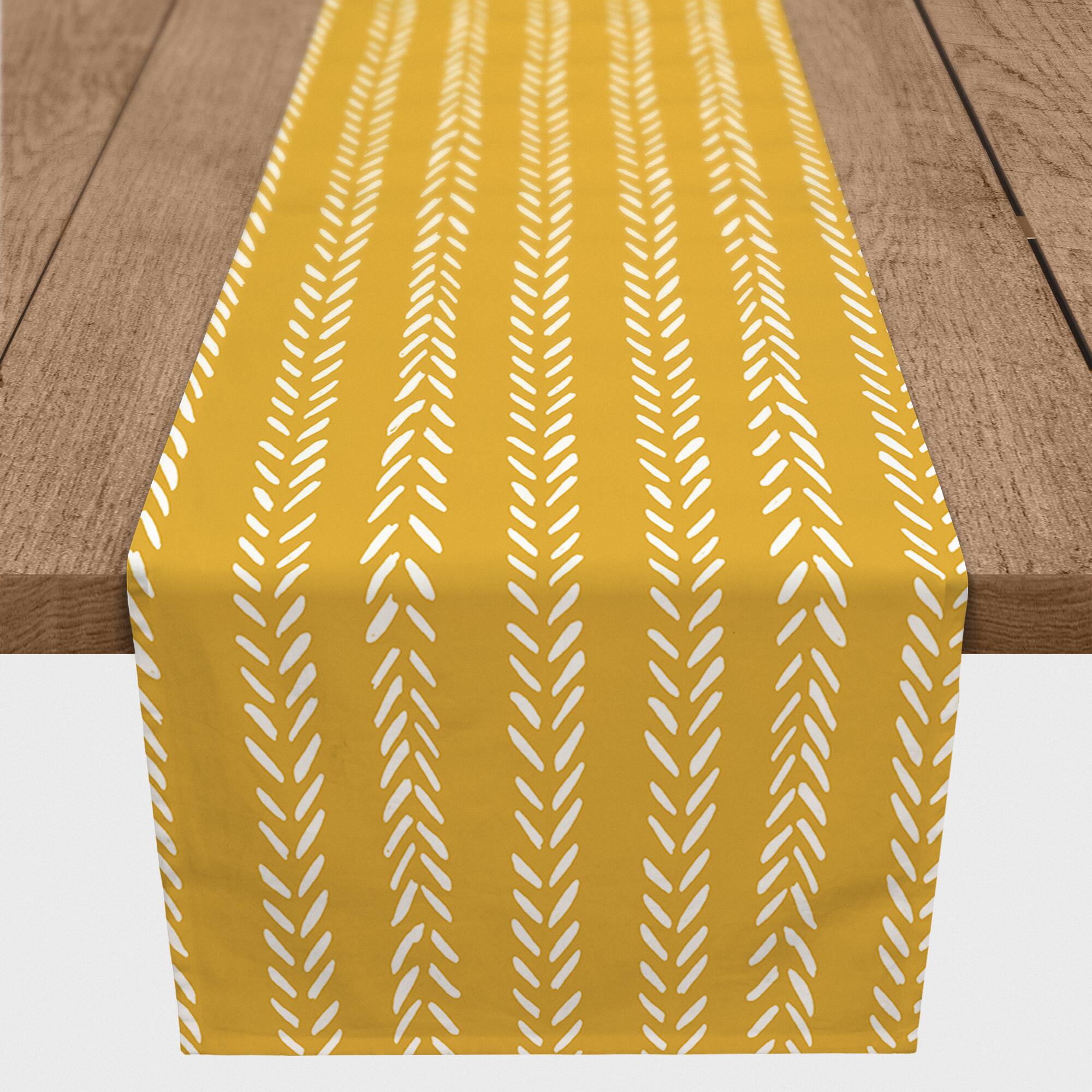Petals Indoor/Outdoor Table Runner