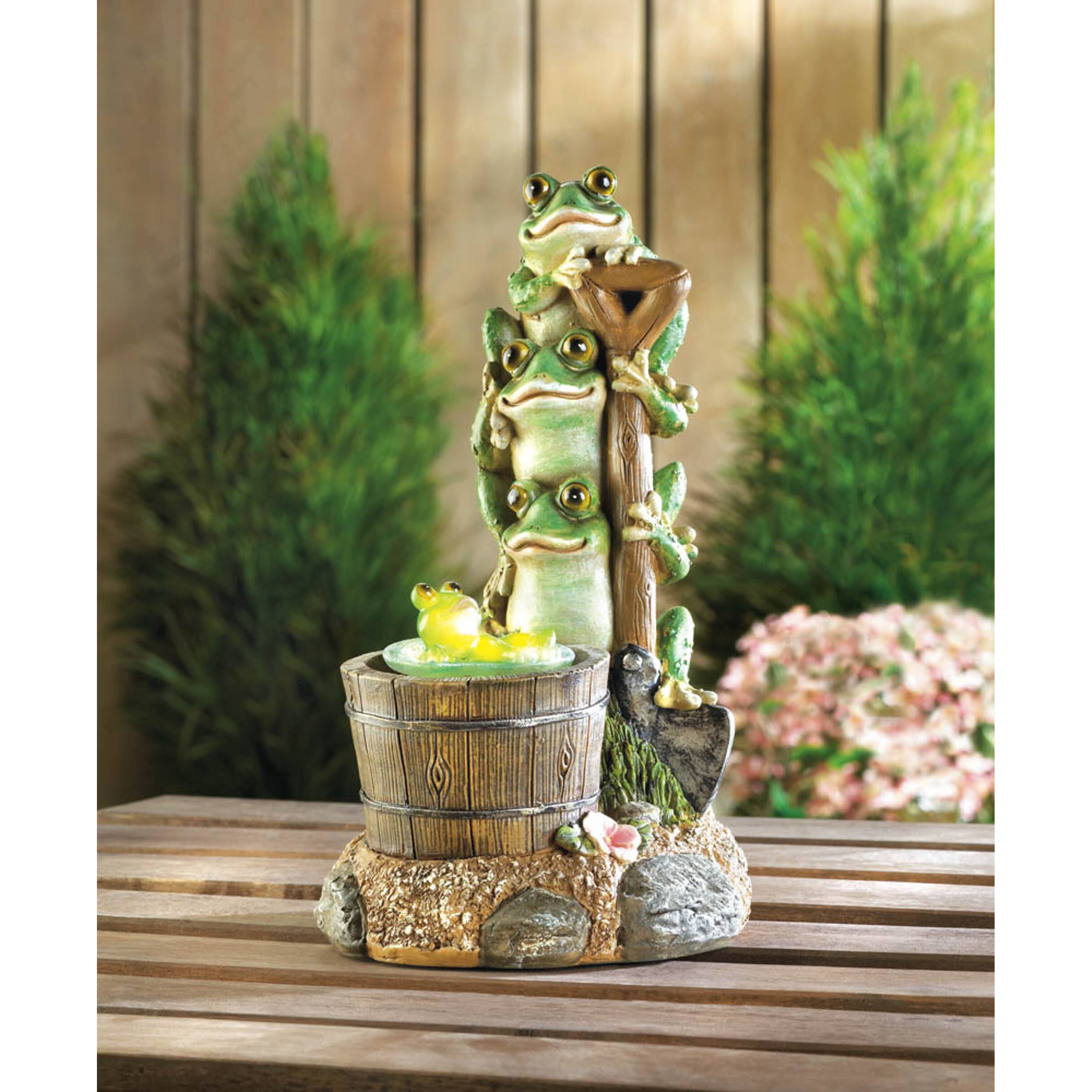 9.5" Solar Rotating Frog Garden Décor