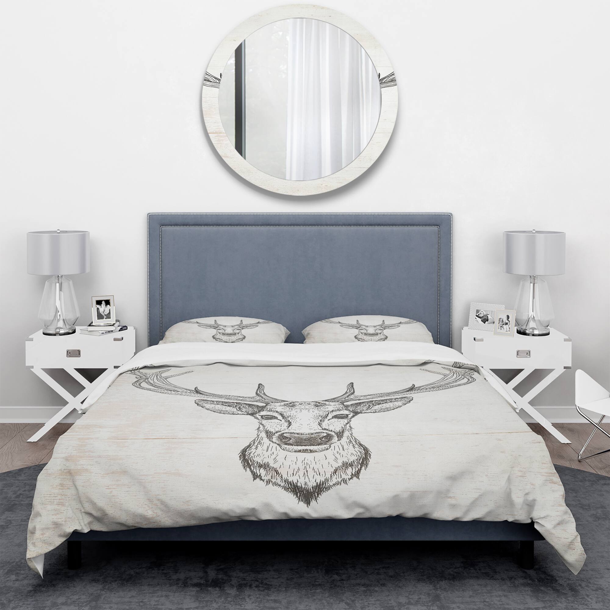Designart 'Deer Wild and Beautiful II' Farmhouse Bedding Set - Duvet Cover & Shams