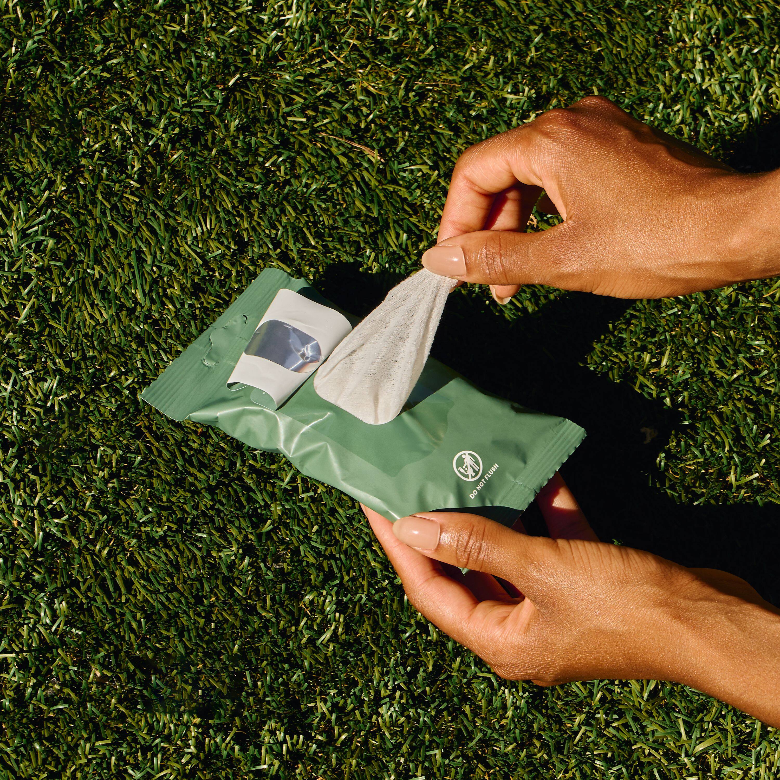 Noshinku Eucalyptus Nourishing Hand Sanitizing Wipes