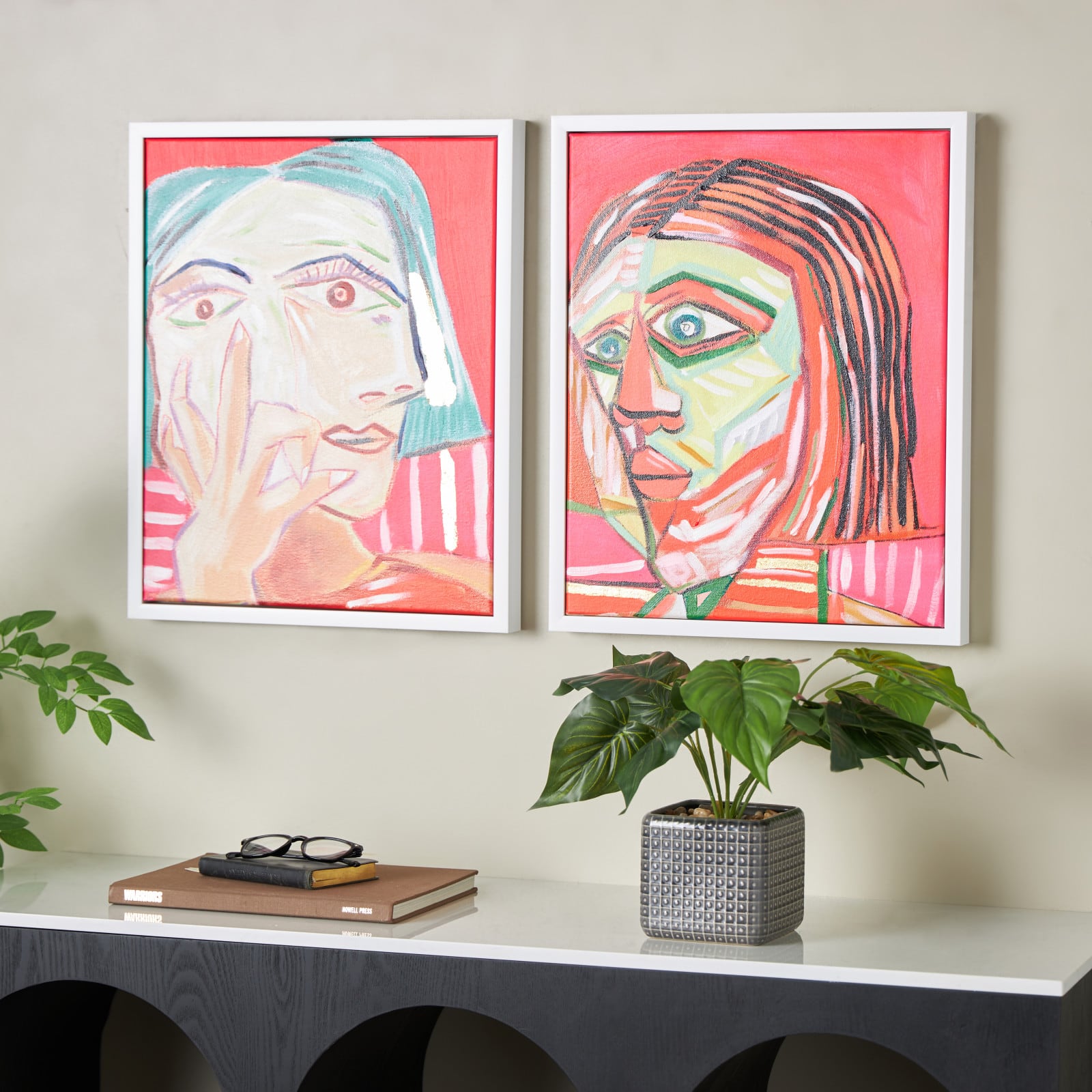 Pink Canvas Face Living Room Framed Wall Art Set