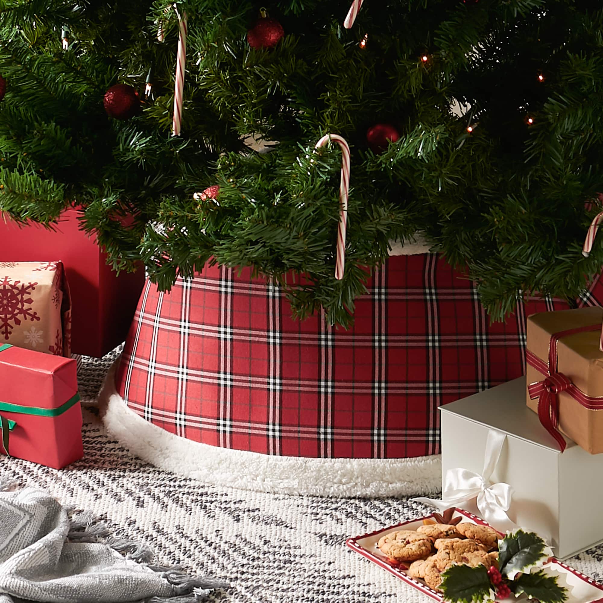 DII® Red Plaid Holiday Tree Collar