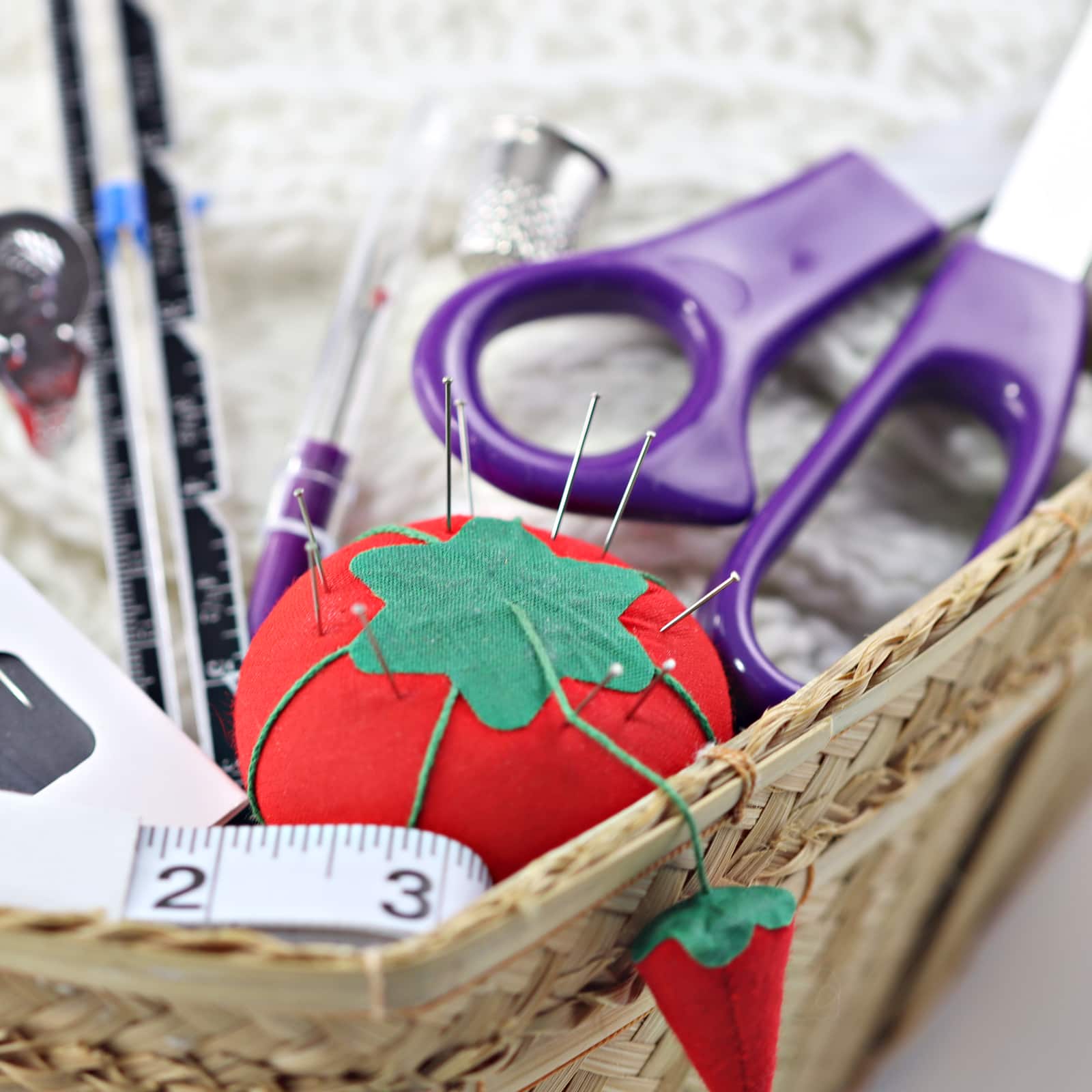 Ensemble de couture de base de Loops & Threads