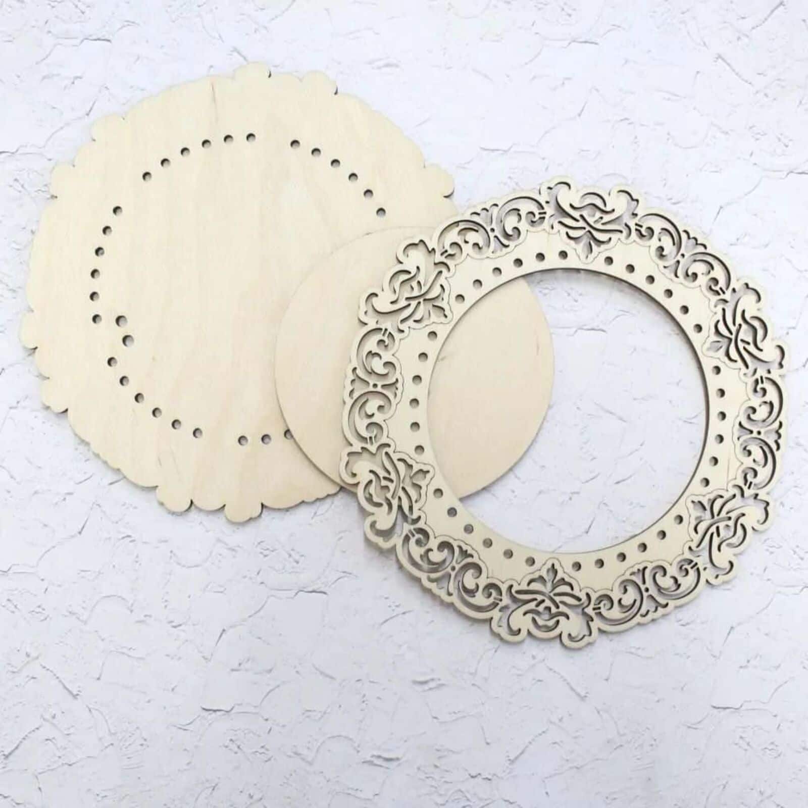 MP Studia OP-032 Round Openwork Frame Plywood Thread Organizer