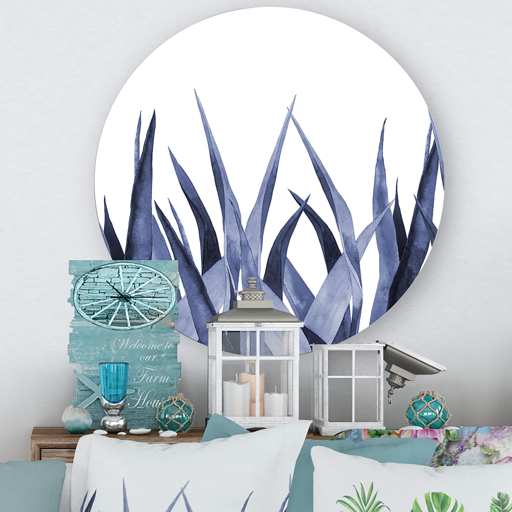 Designart - Navy Blue Agave Leaves - Traditional Metal Circle Wall Art