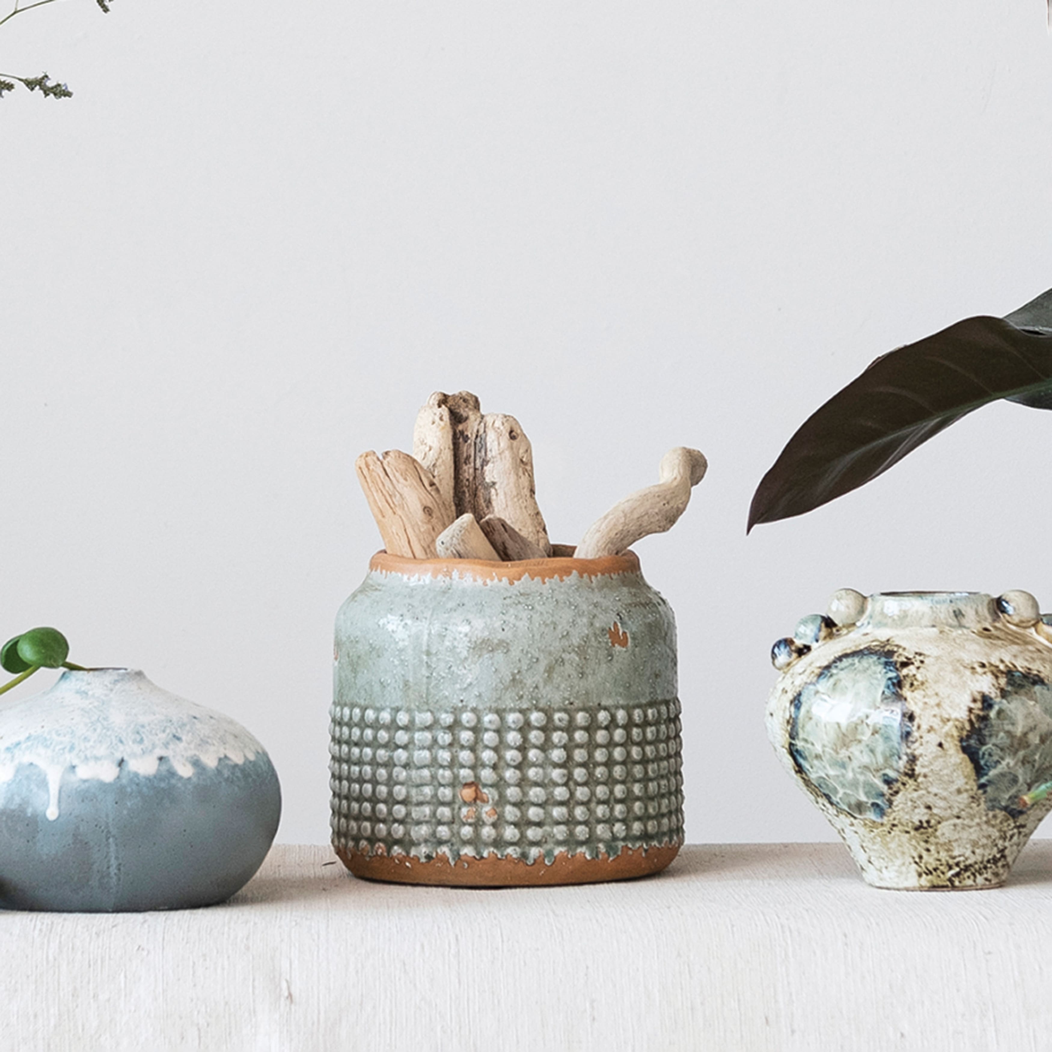 Hello Honey® 6" Distressed Gray Terracotta Hobnail Planter