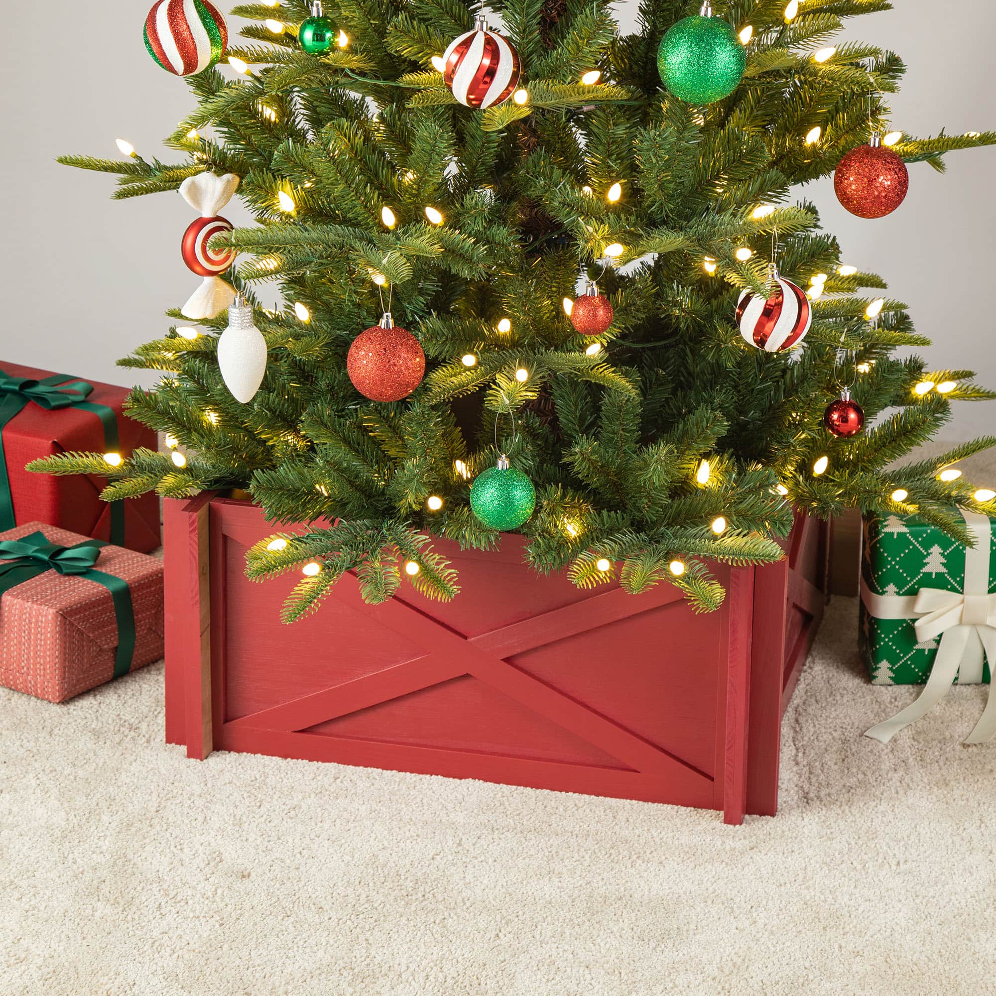 Glitzhome® Red Wood Tree Collar