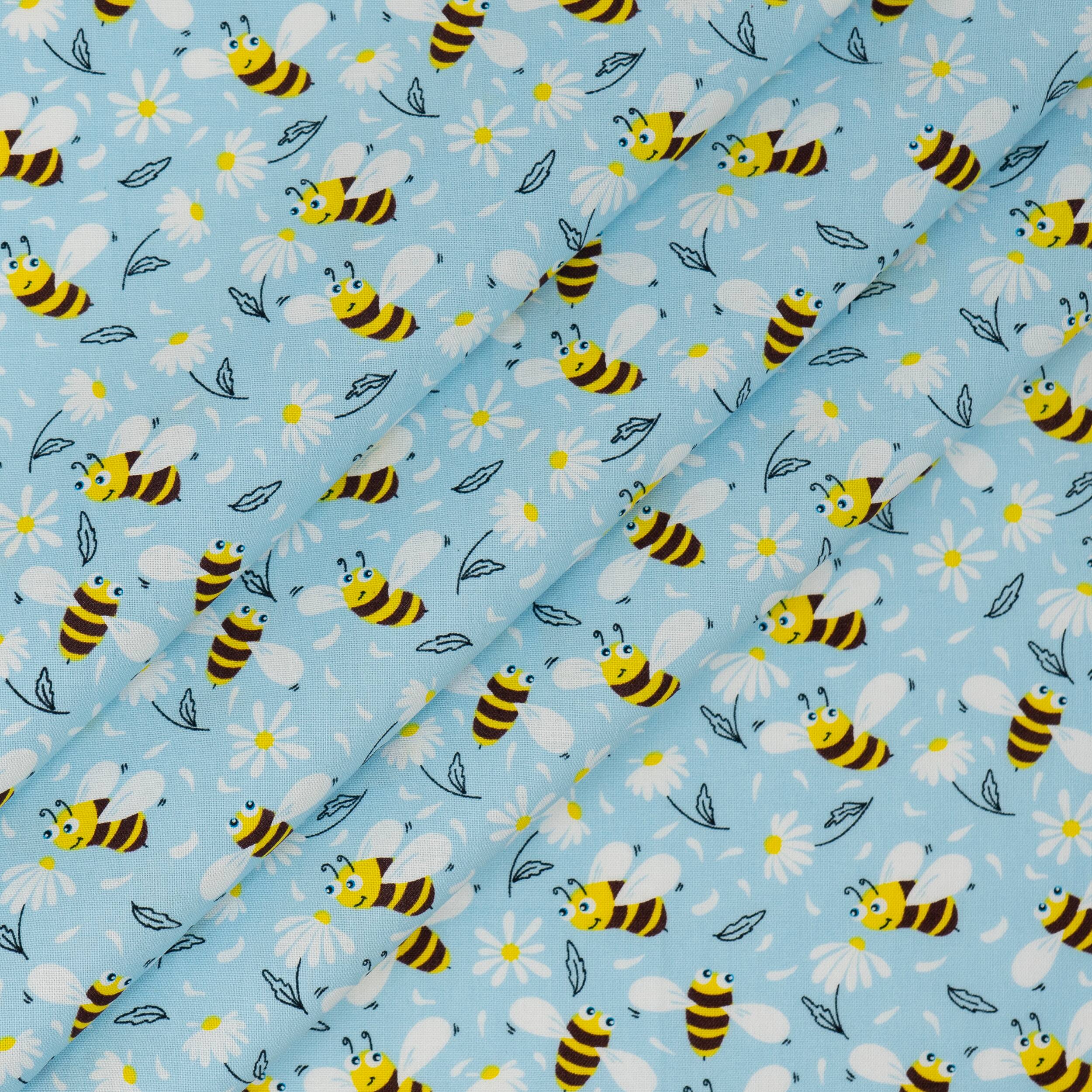 SINGER 10" x 10" Daisies Gnomes Square Cotton Fabric Premium Packs