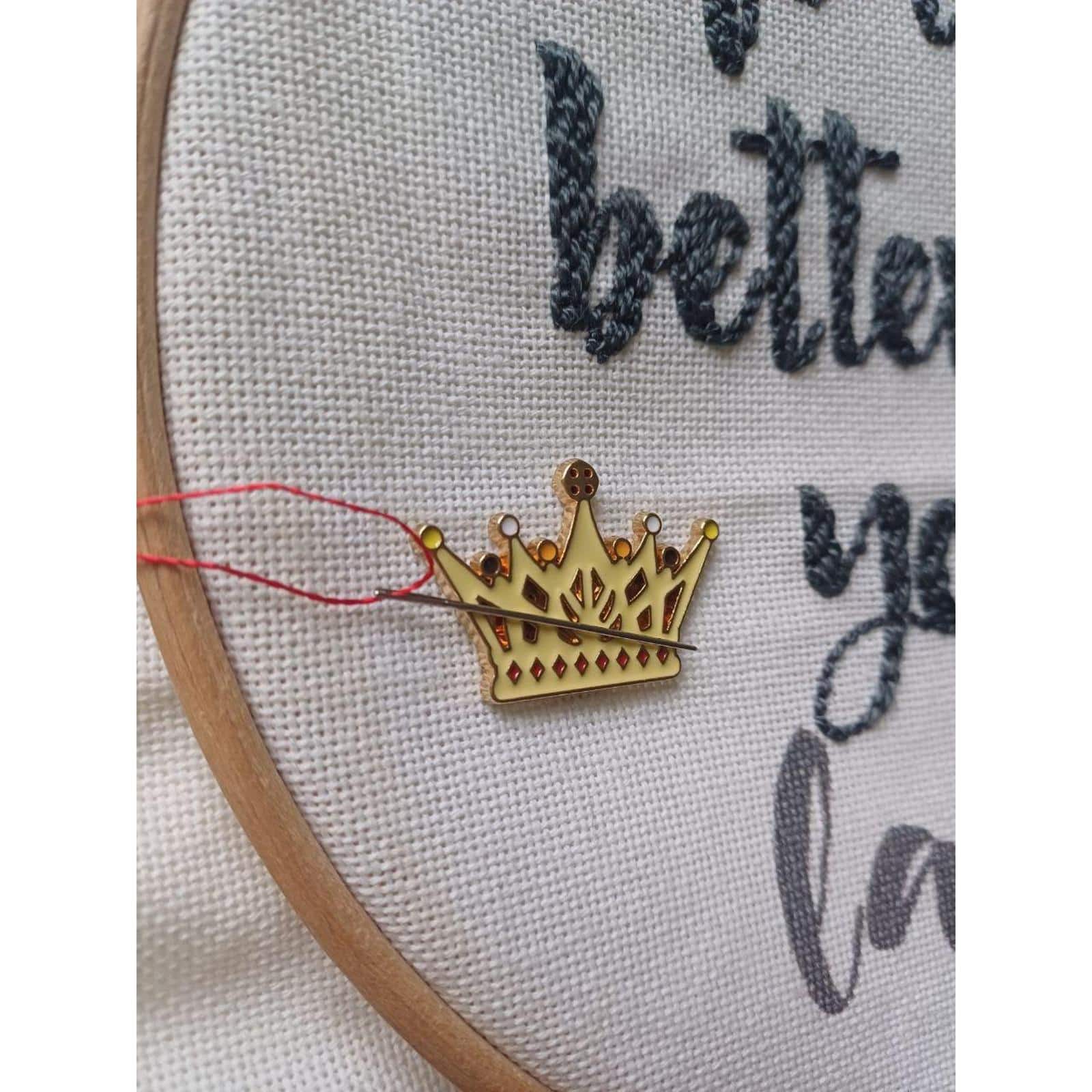 Wizardi 4/5" Crown Magnetic Needle Minder
