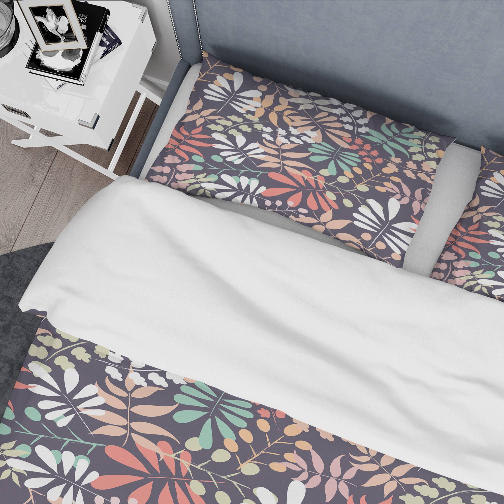 Designart 'Retro Botanical Pattern II' Mid-Century Duvet Cover Set