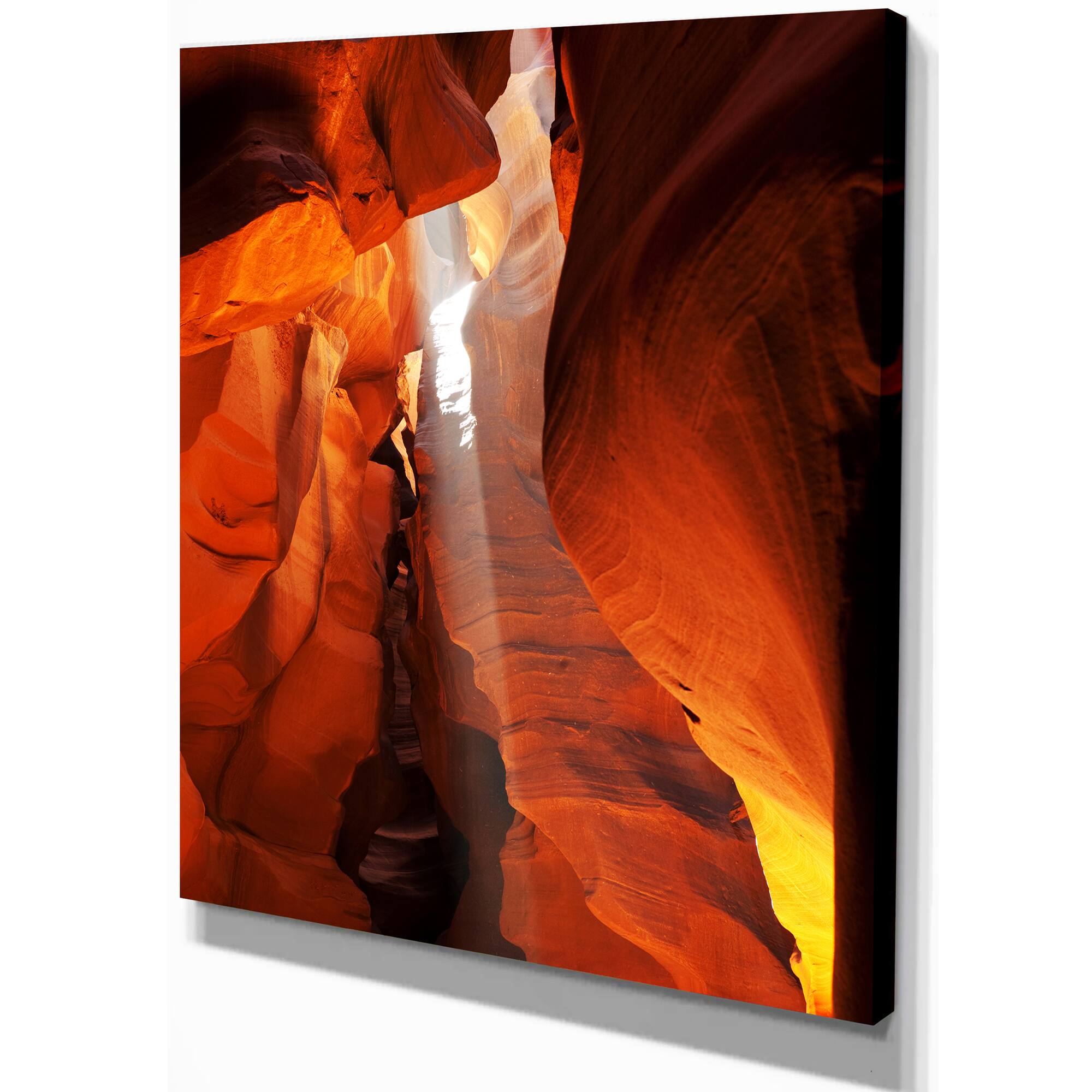Designart - Antelope Canyon in Sunlight Rays