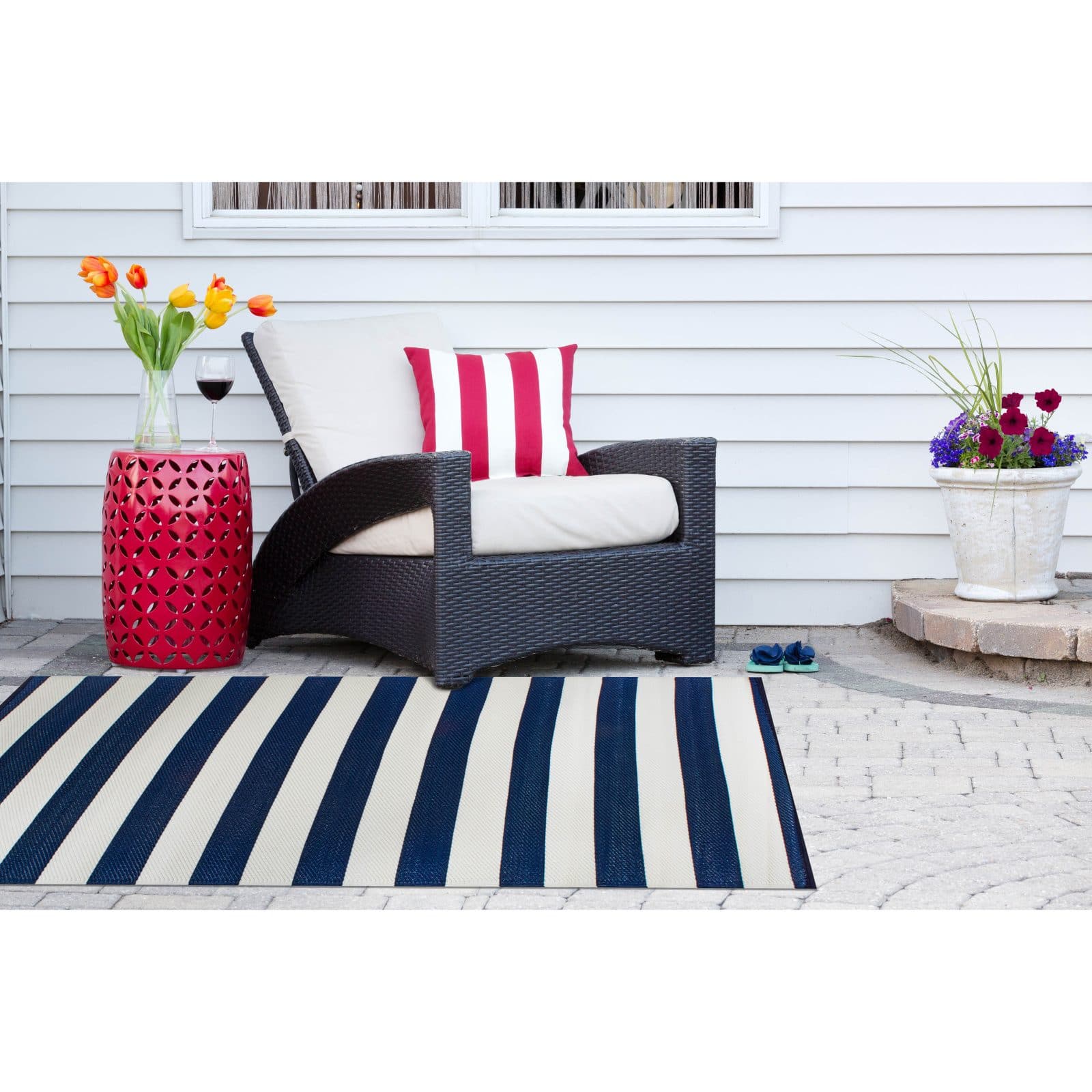DII® Navy & White Stripe Outdoor Rug, 4ft. x 6ft.