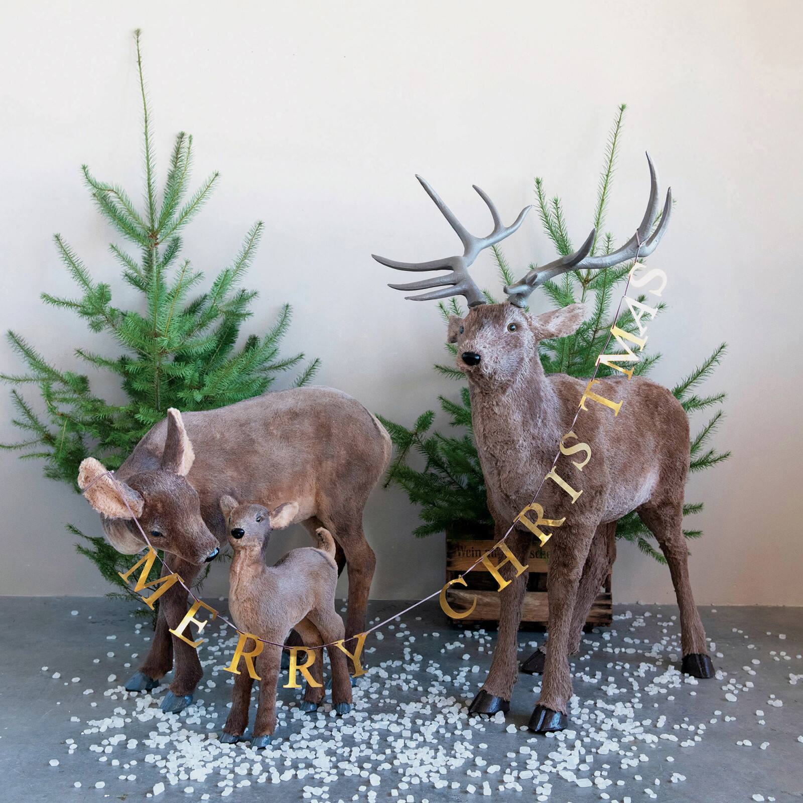 Hello Honey® 55" Brass Finish Merry Christmas Metal Garland