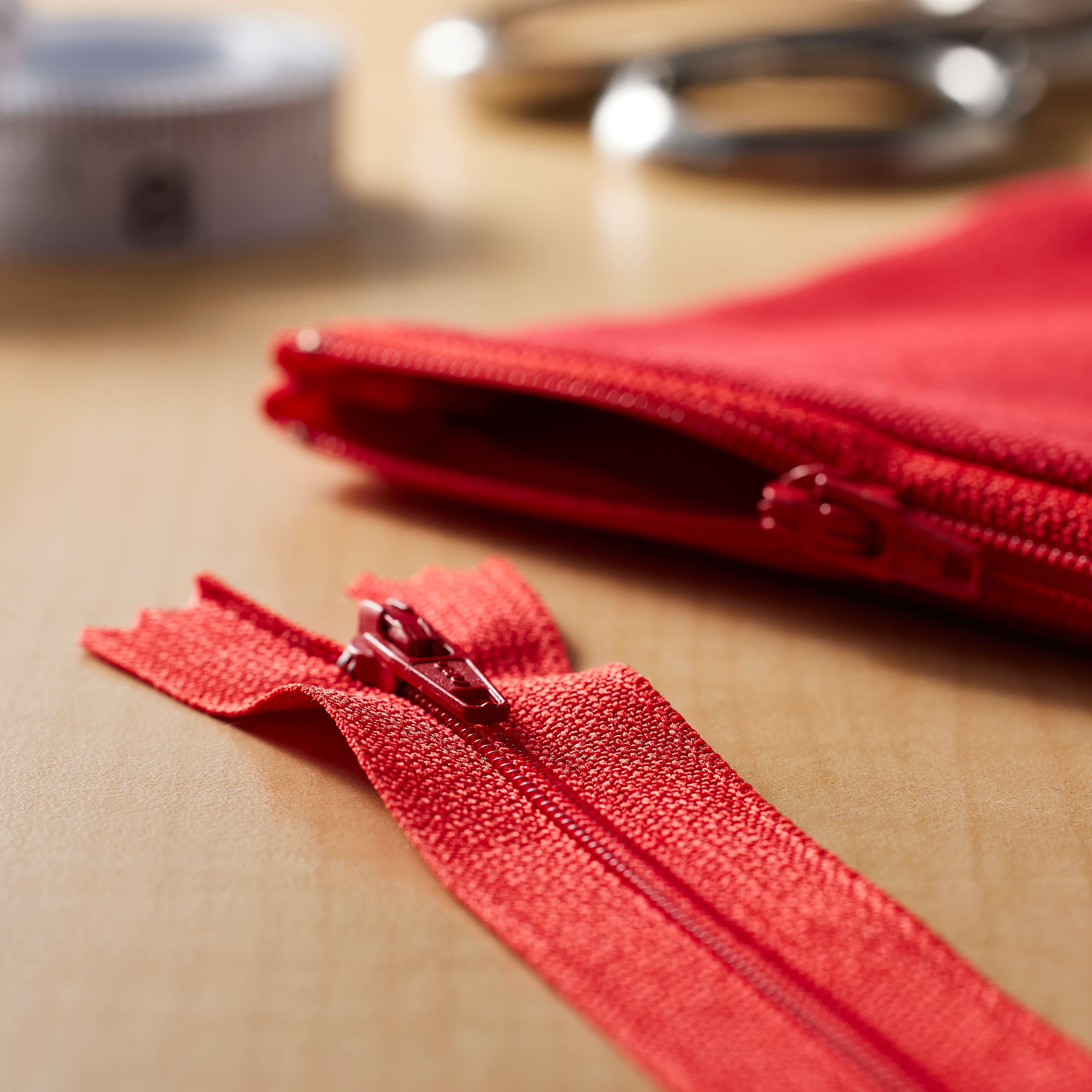 Coats All-Purpose Polyester Zipper