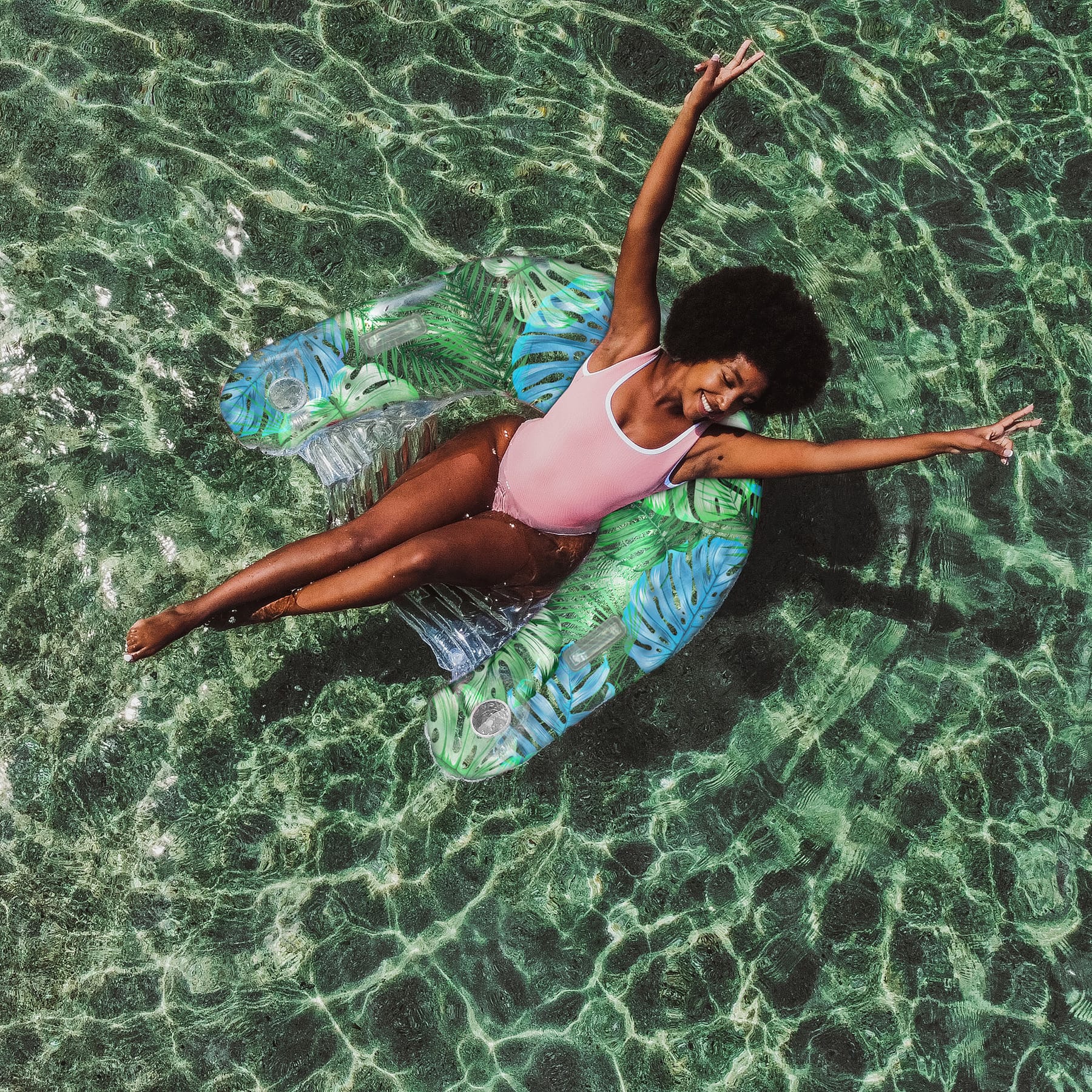 PoolCandy Resort Collection Large Sun Chair with Palm Print