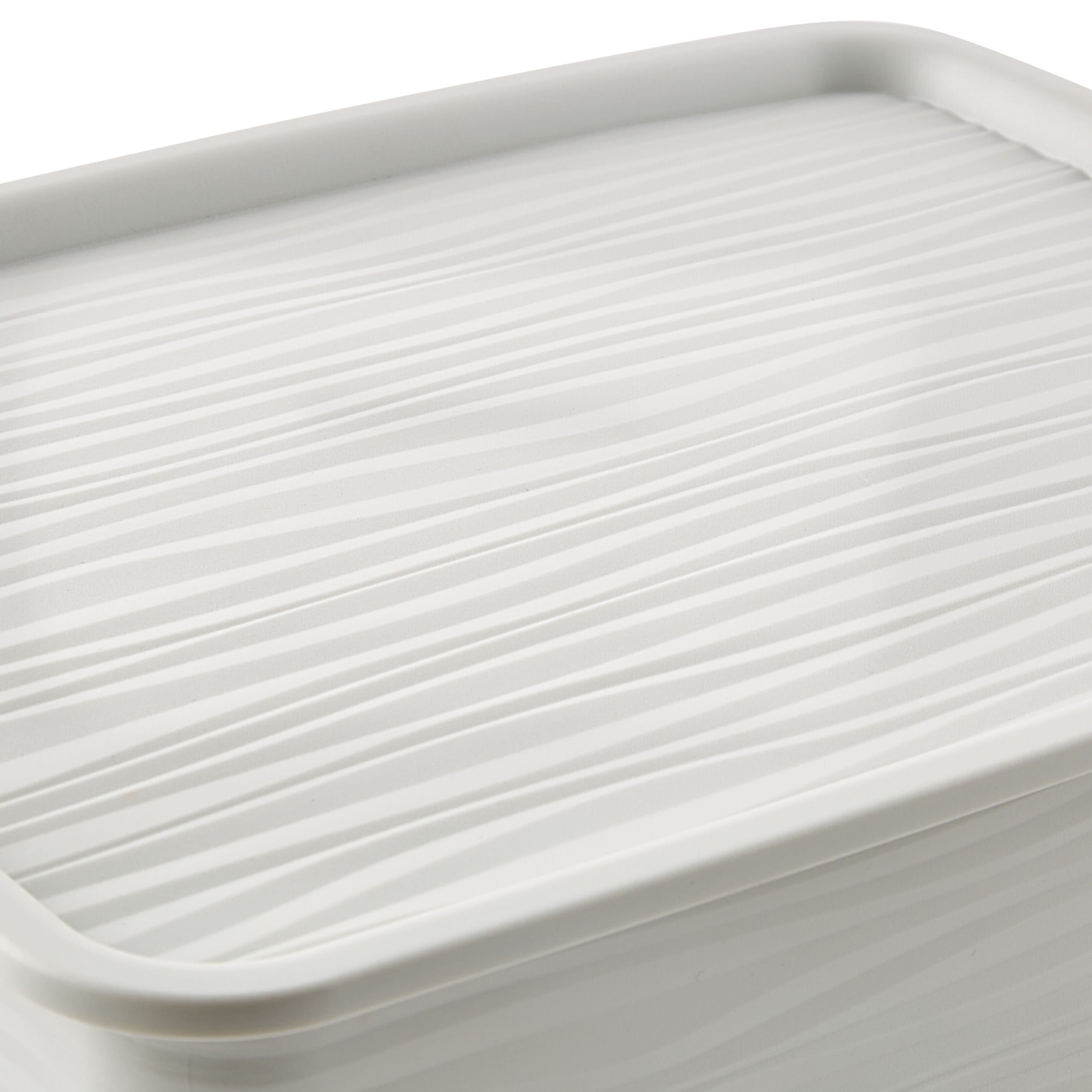 Simplify Gray with White Wave Pattern Storage Box