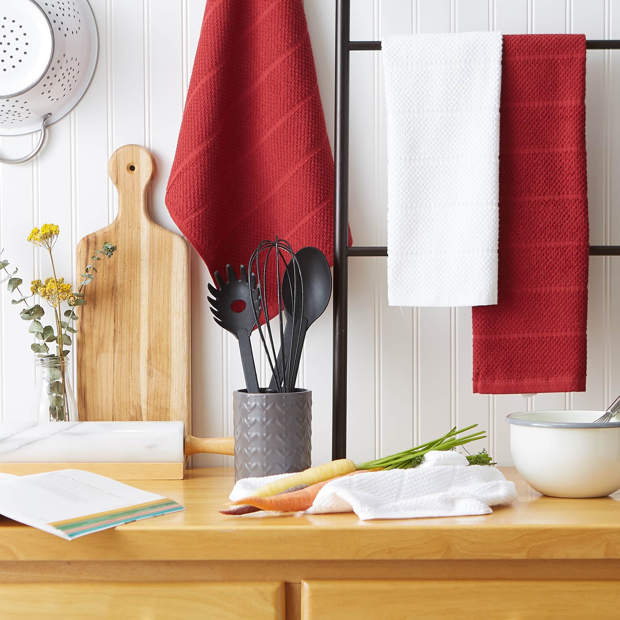 DII® Assorted Barn Red Basic Chef Terry Dishtowel (Set of 4)