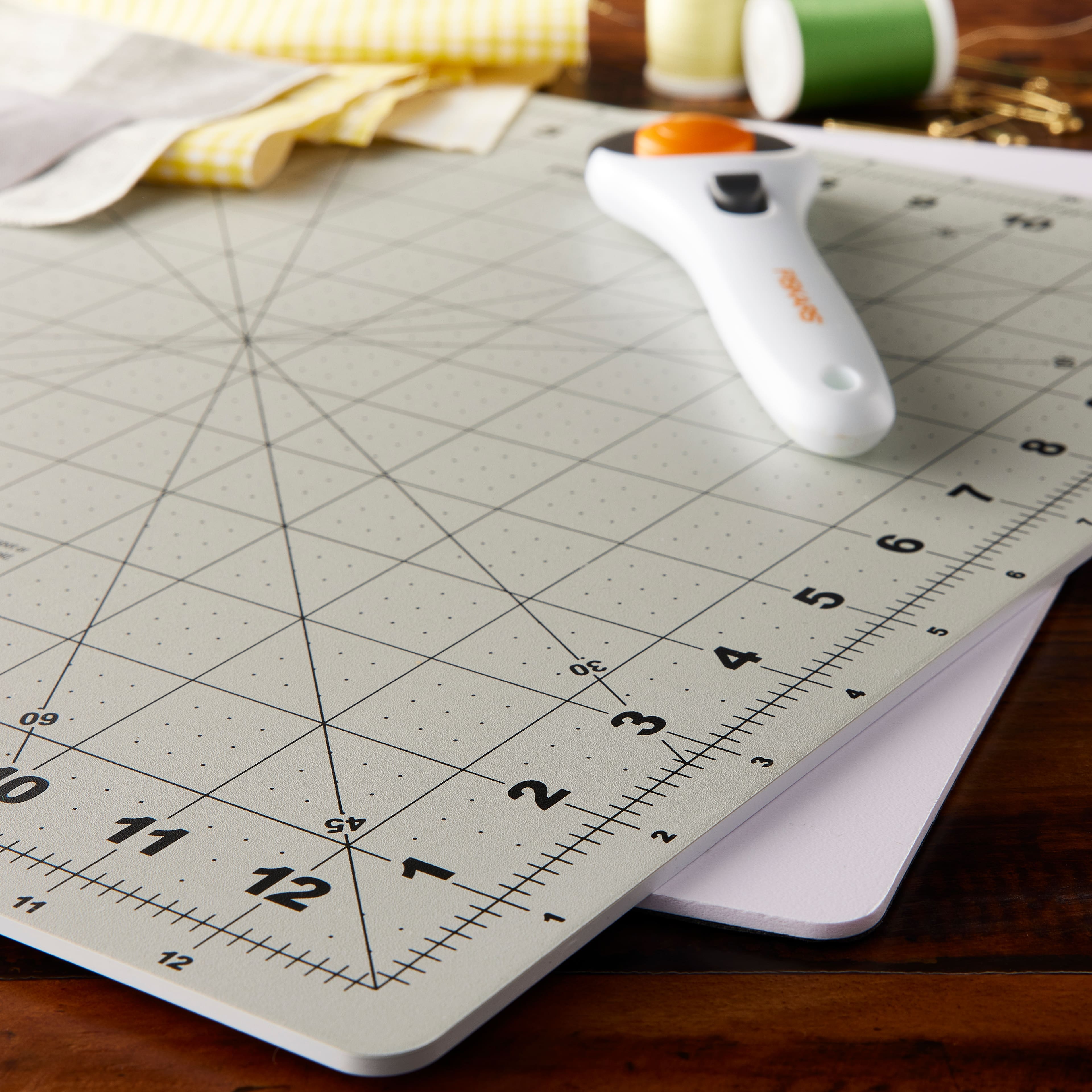 6 Pack: Fiskars® Rotating Cutting Mat