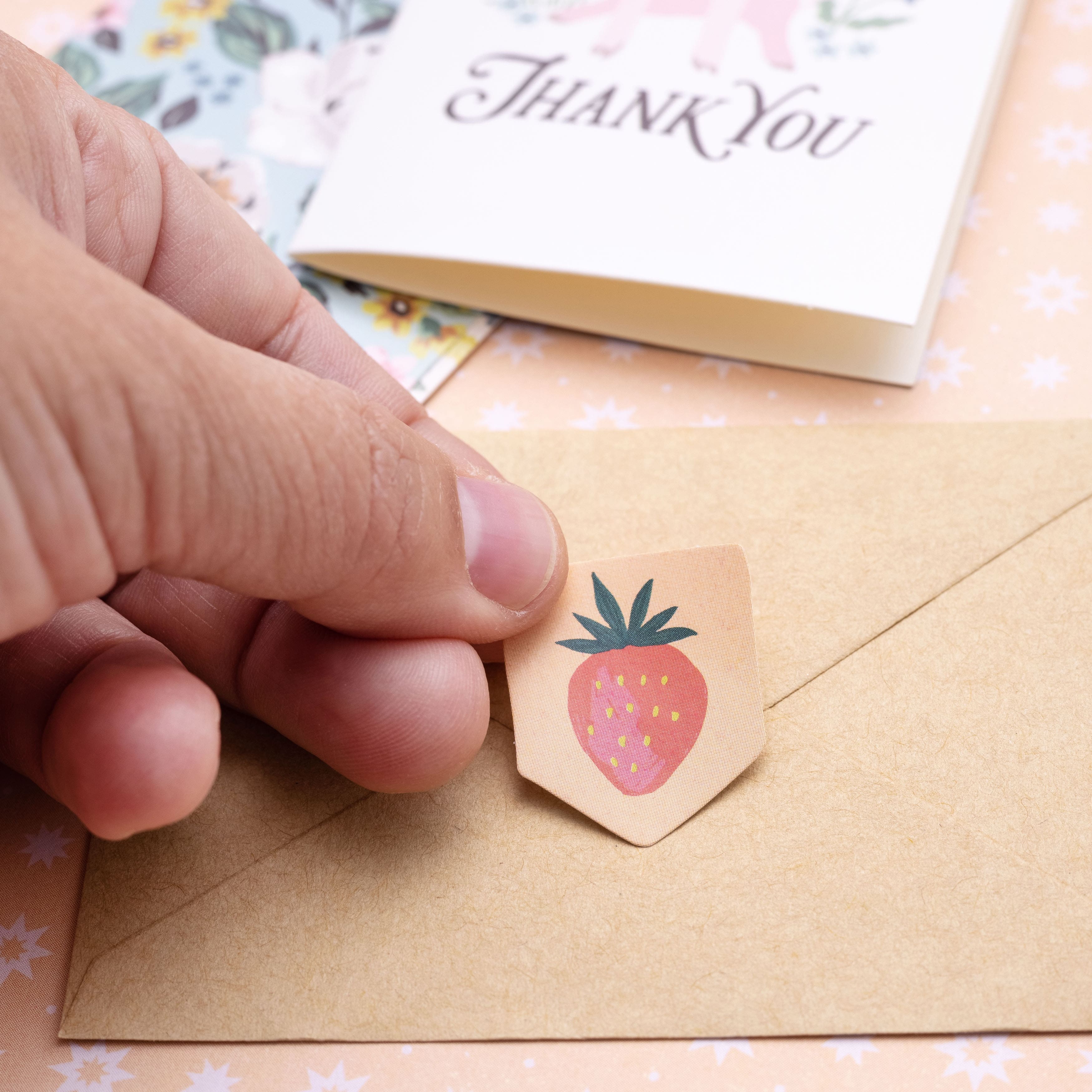 Maggie Holmes Market Square Mini House Card Set