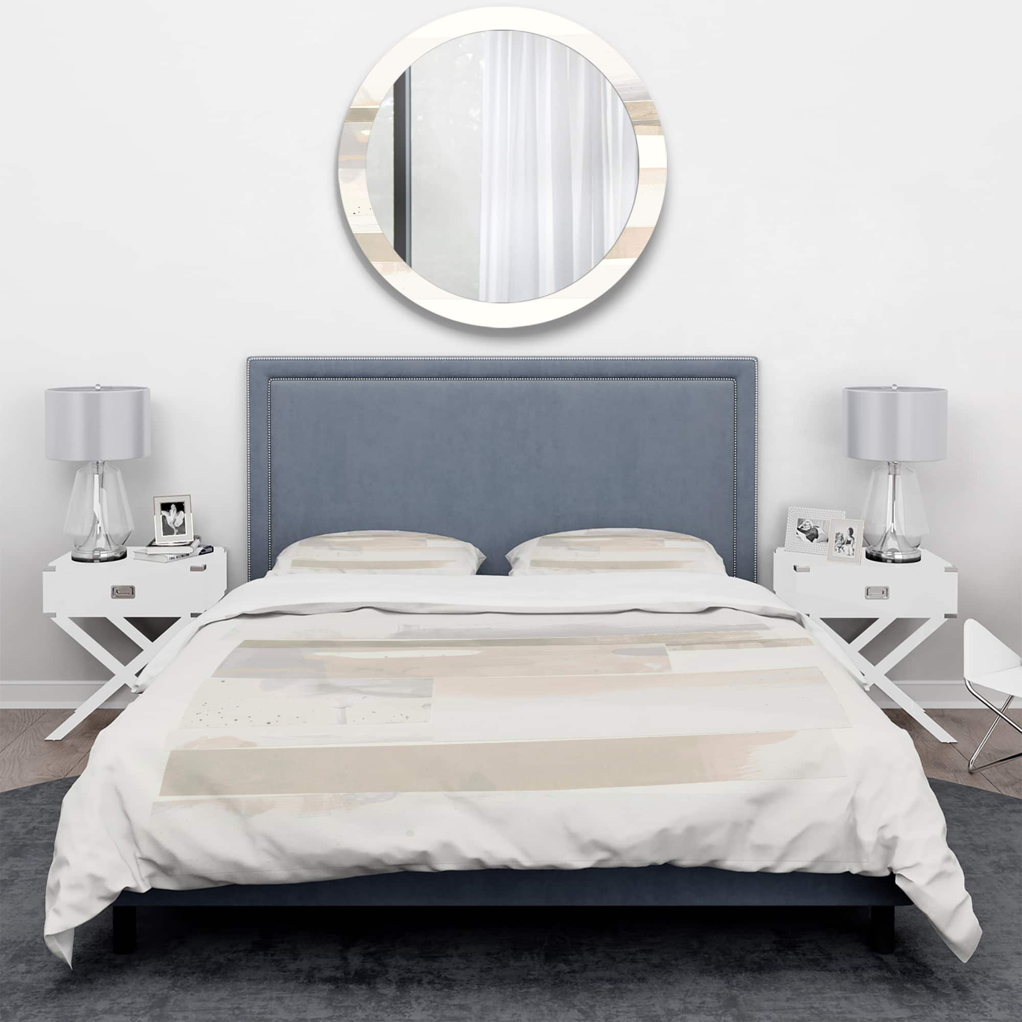 Designart 'Geometric Neutral Form IV' Geometric Bedding Set