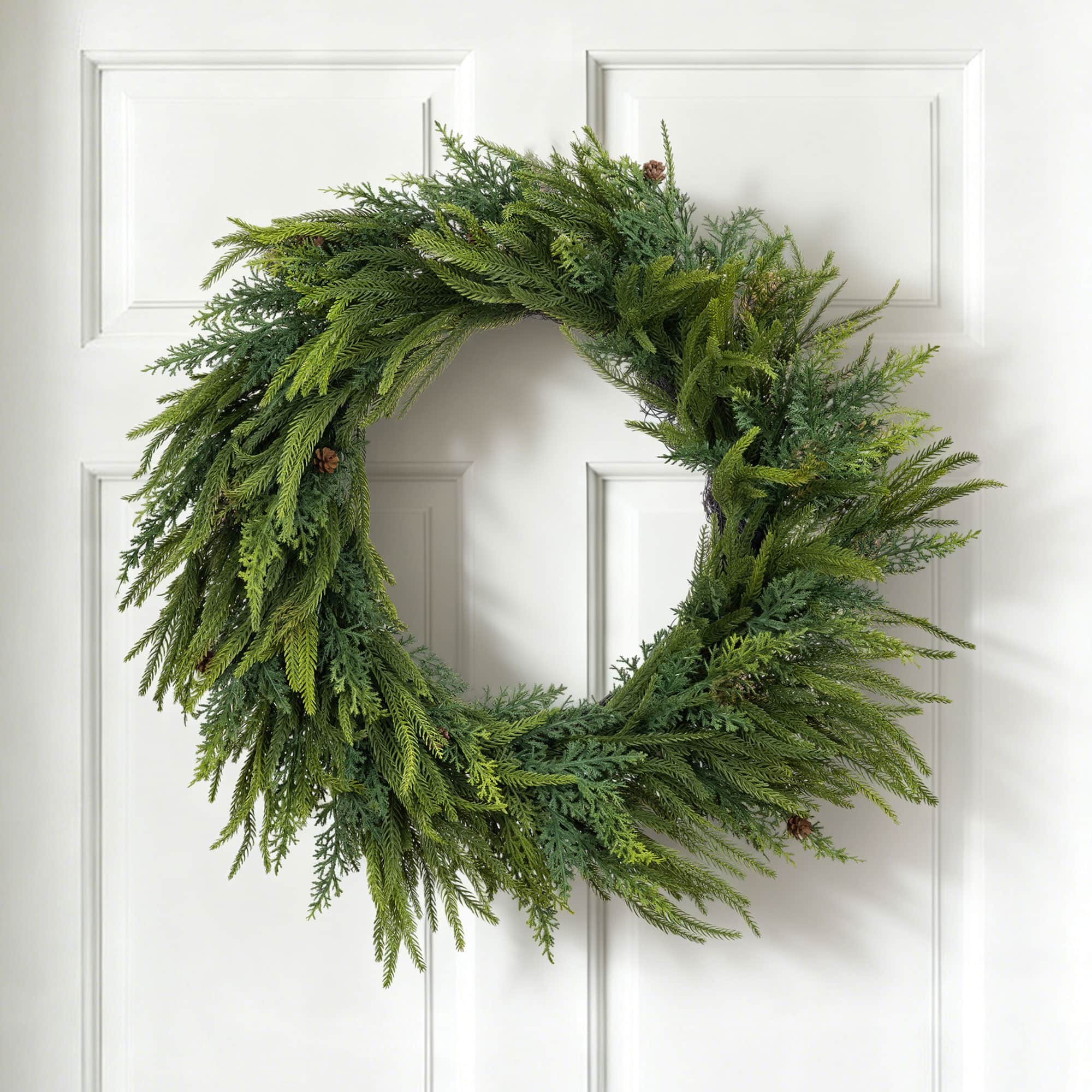 Glitzhome® 25.75" Christmas Greenery Mixed PE Wreath with Pinecones