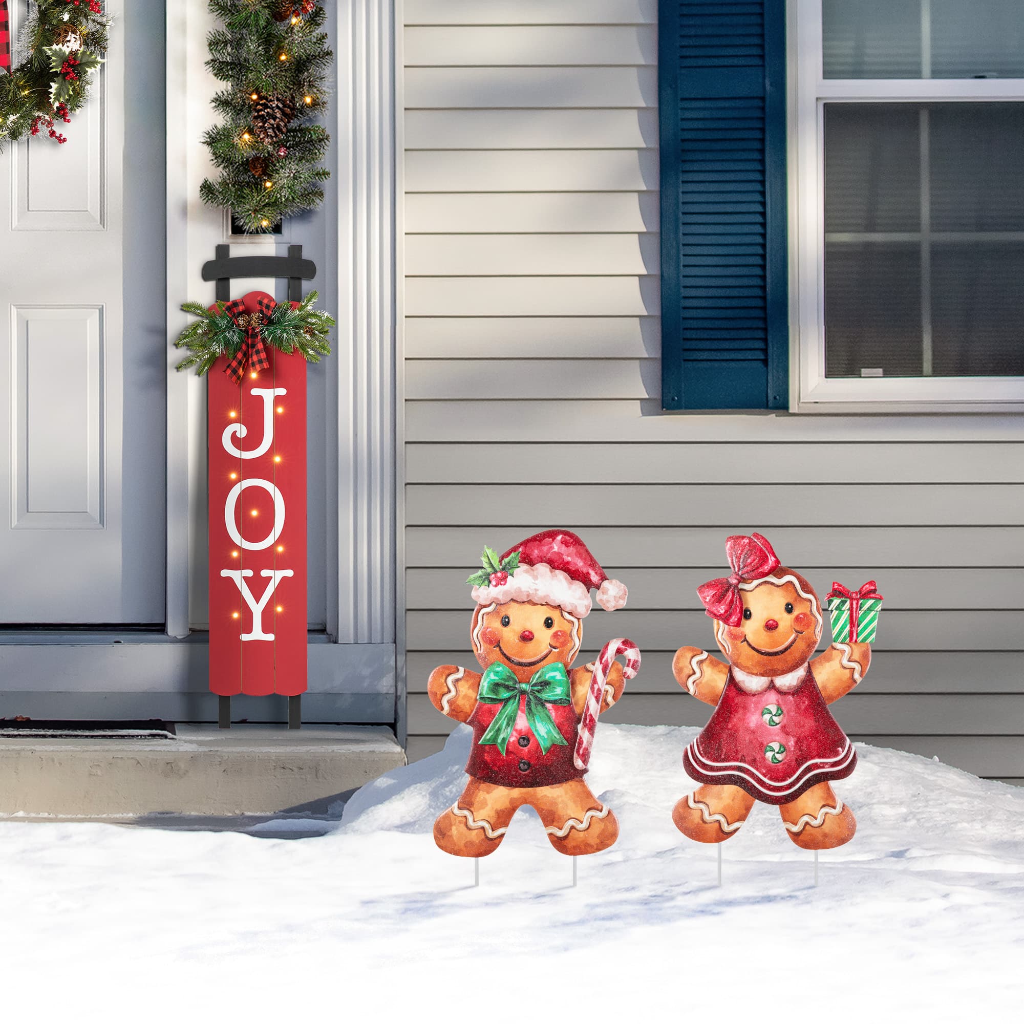 Glitzhome® Set of 2 Christmas Metal Gingerbread Boy and Girl Yard Stake