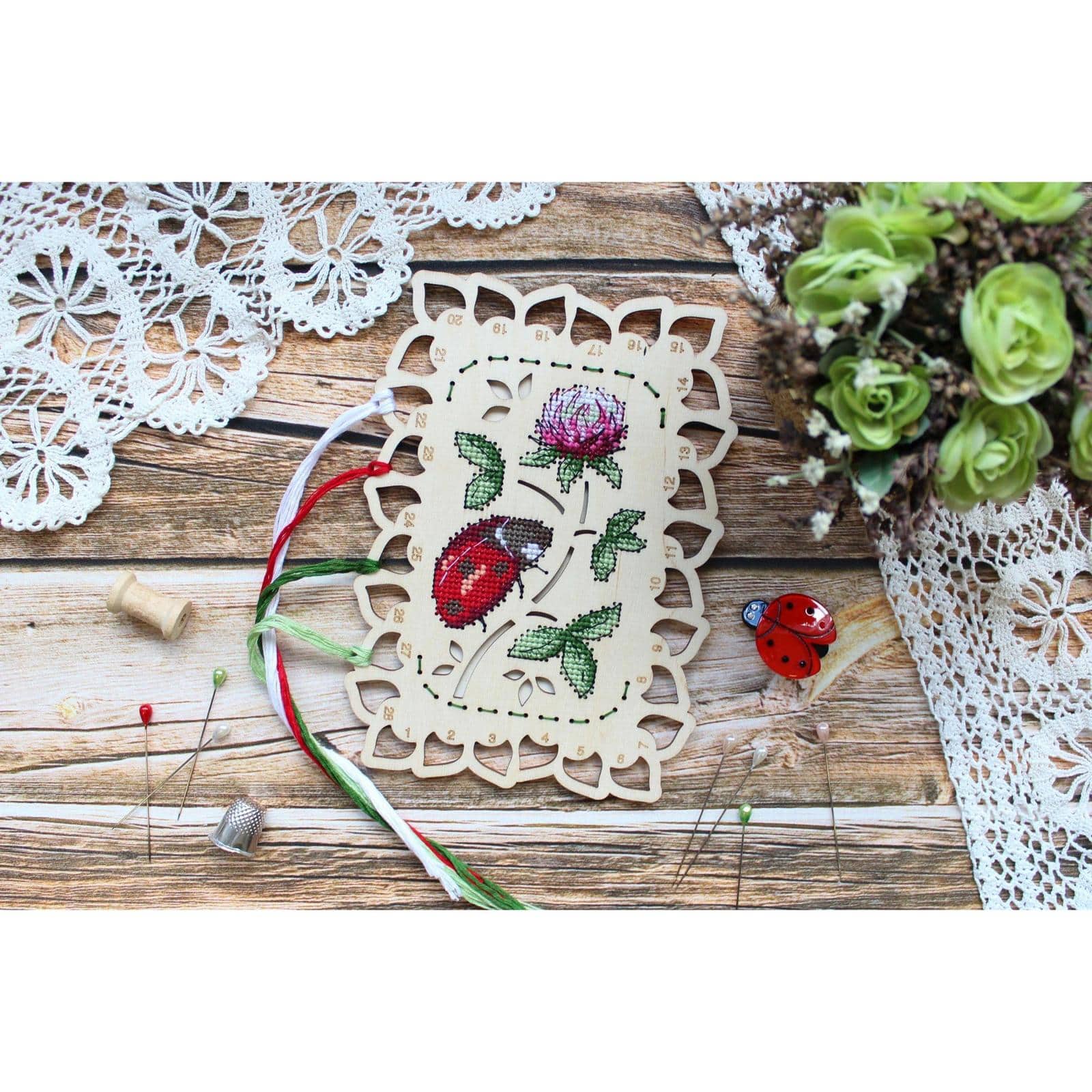 MP Studia Organizer Ladybug Cross Stitch On Wood Kit