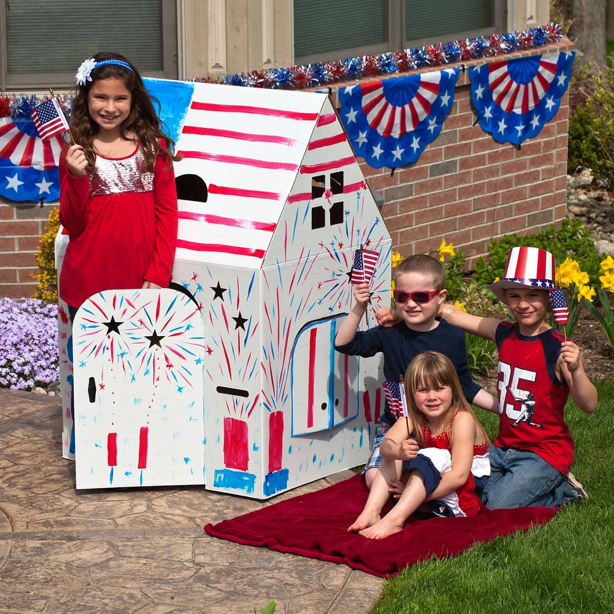 Easy Playhouse Classic Cardboard Playhouse