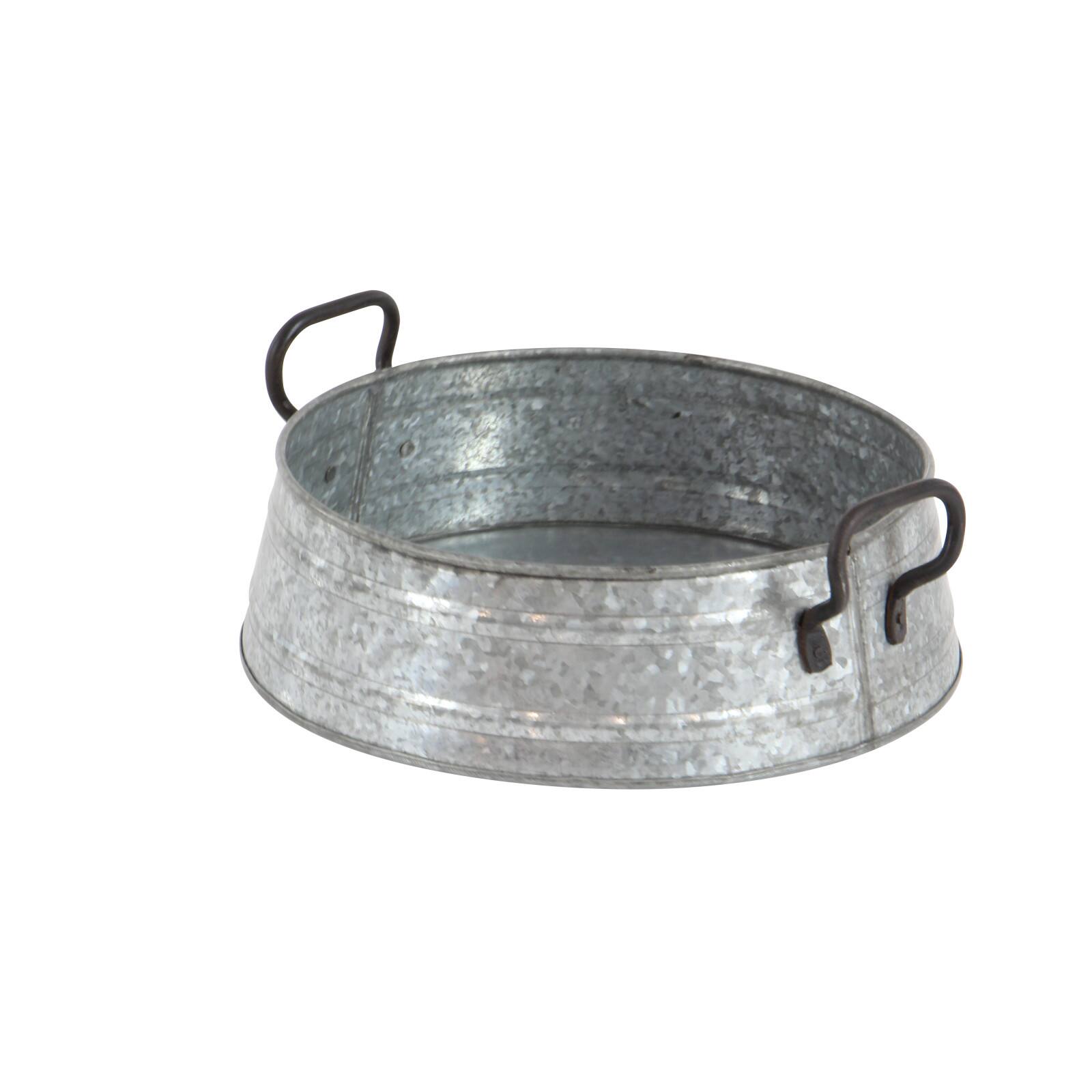 Set of 3" Grey Metal Farmhouse Tray, 18", 16", 14"