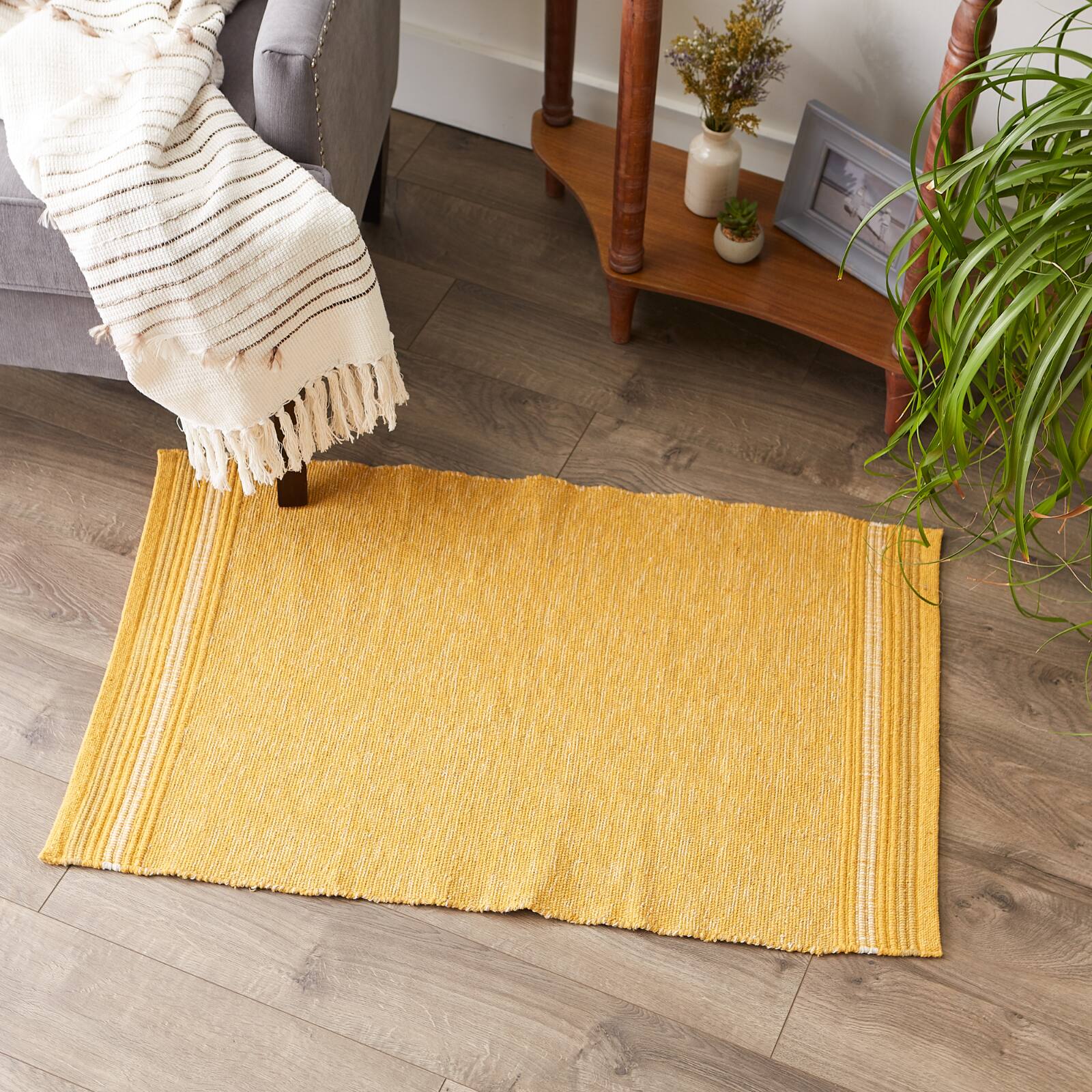 DII® Modern Stripe Variegated Handwoven Recycled Yarn Rug